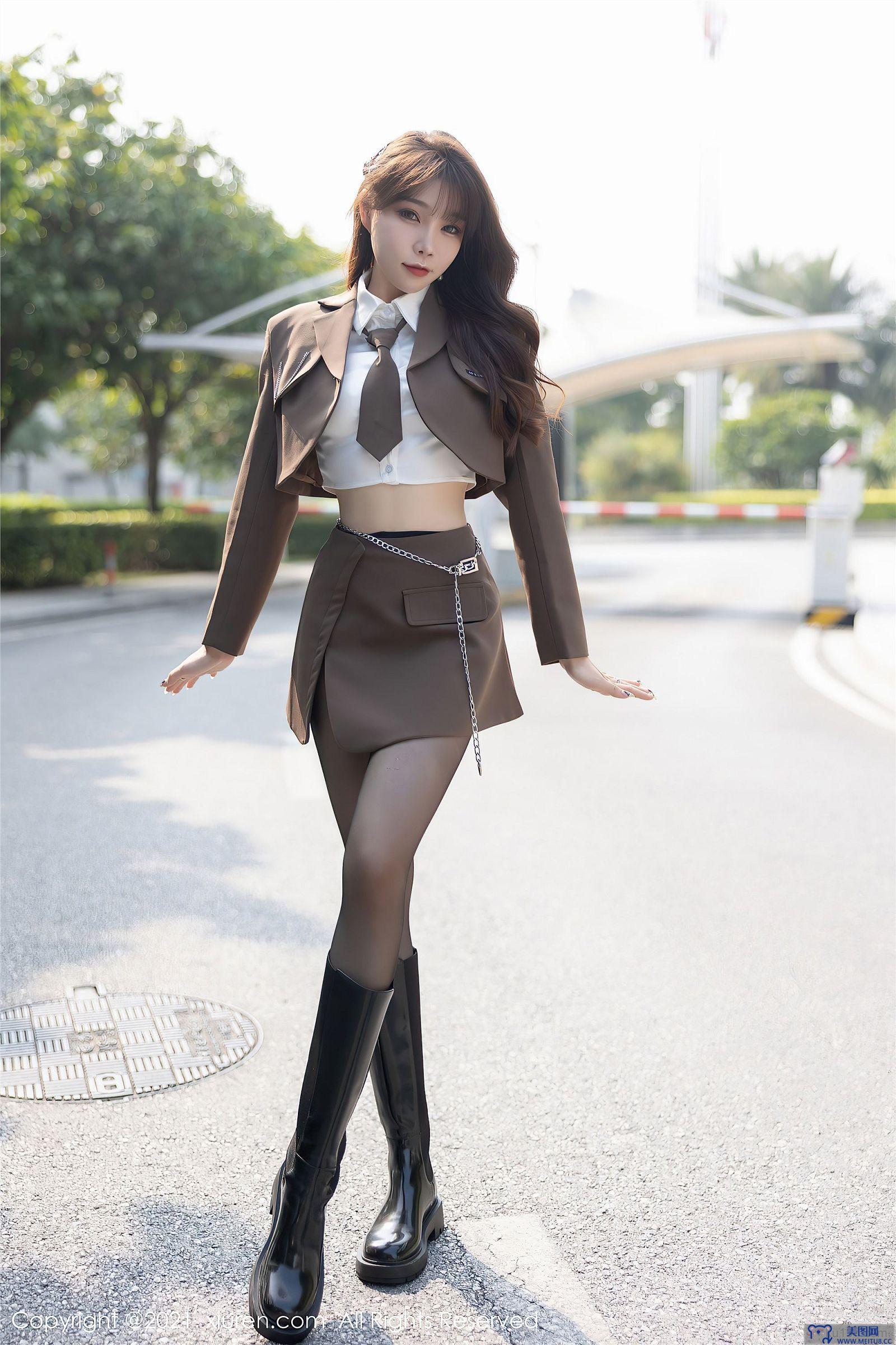 [秀人XIUREN] 2021.12.03 NO.4299 芝芝Booty