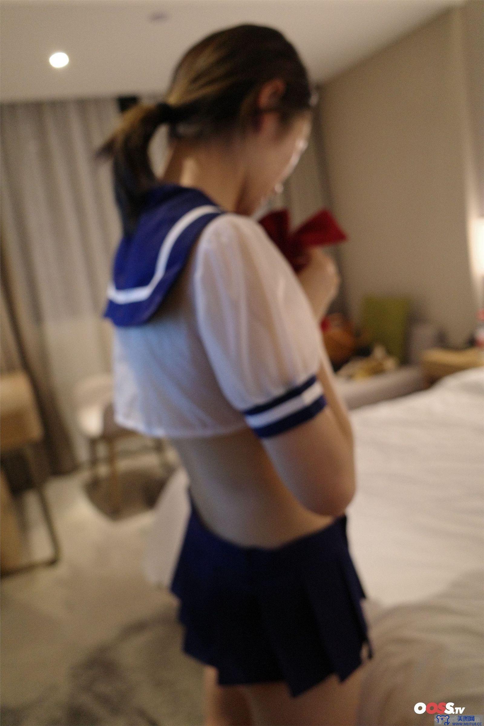 [ROSI美女图]2020.06.22 NO.3122