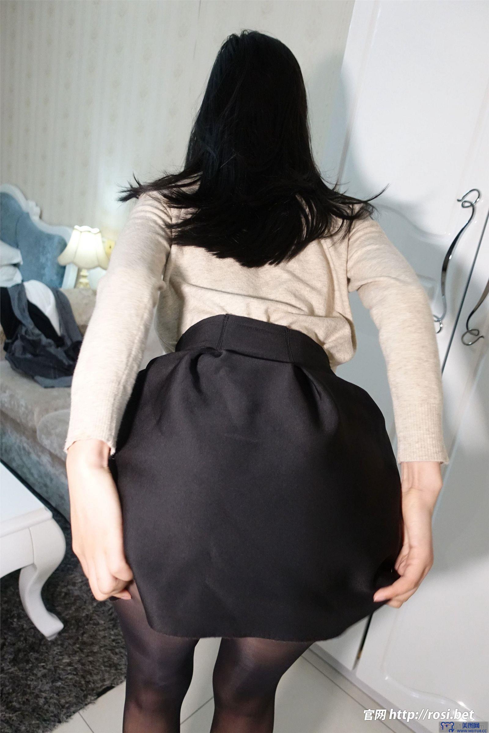 [ROSI美女图]2023.11.07 NO.4355