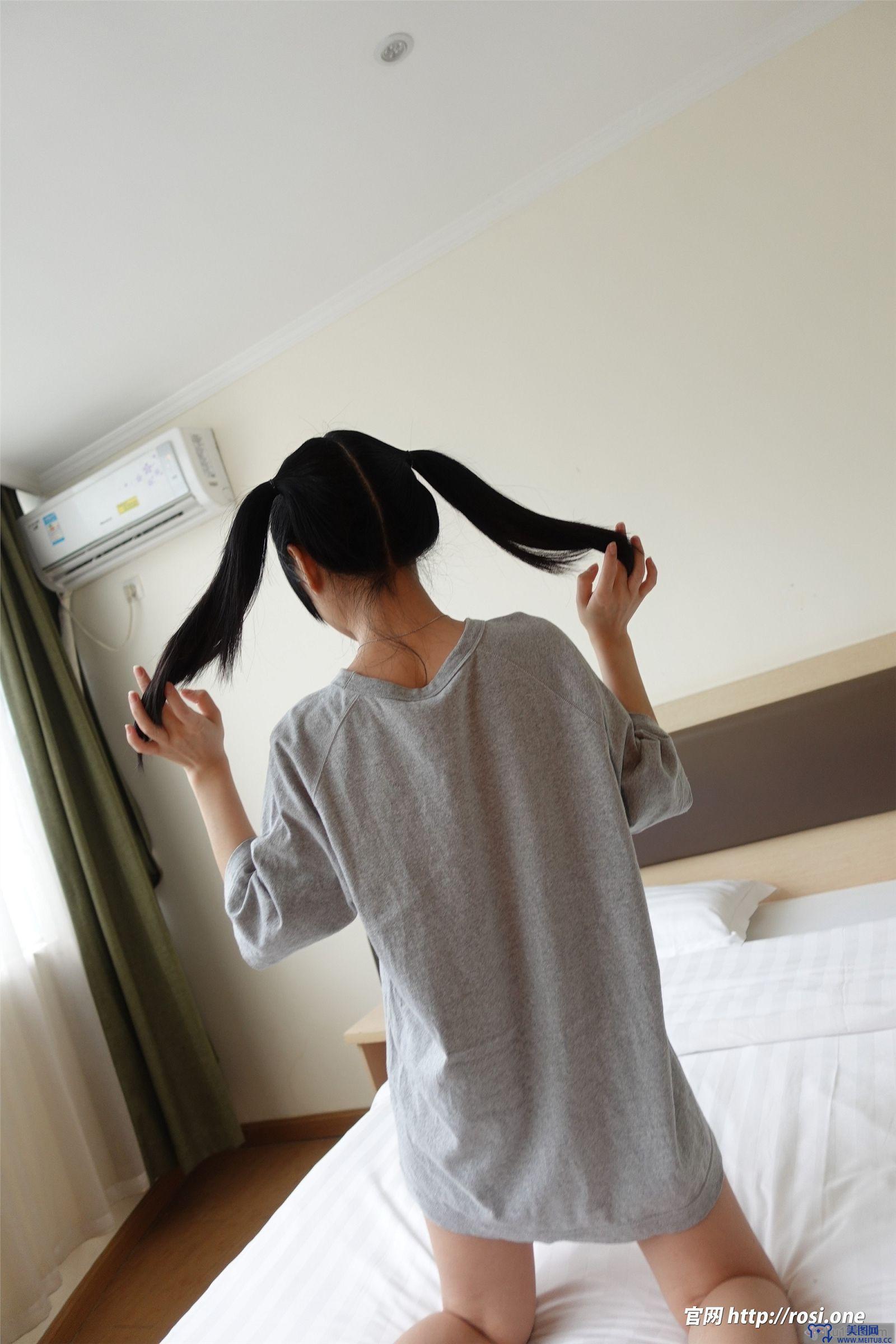 [ROSI美女图]2022.03.22 NO.3760