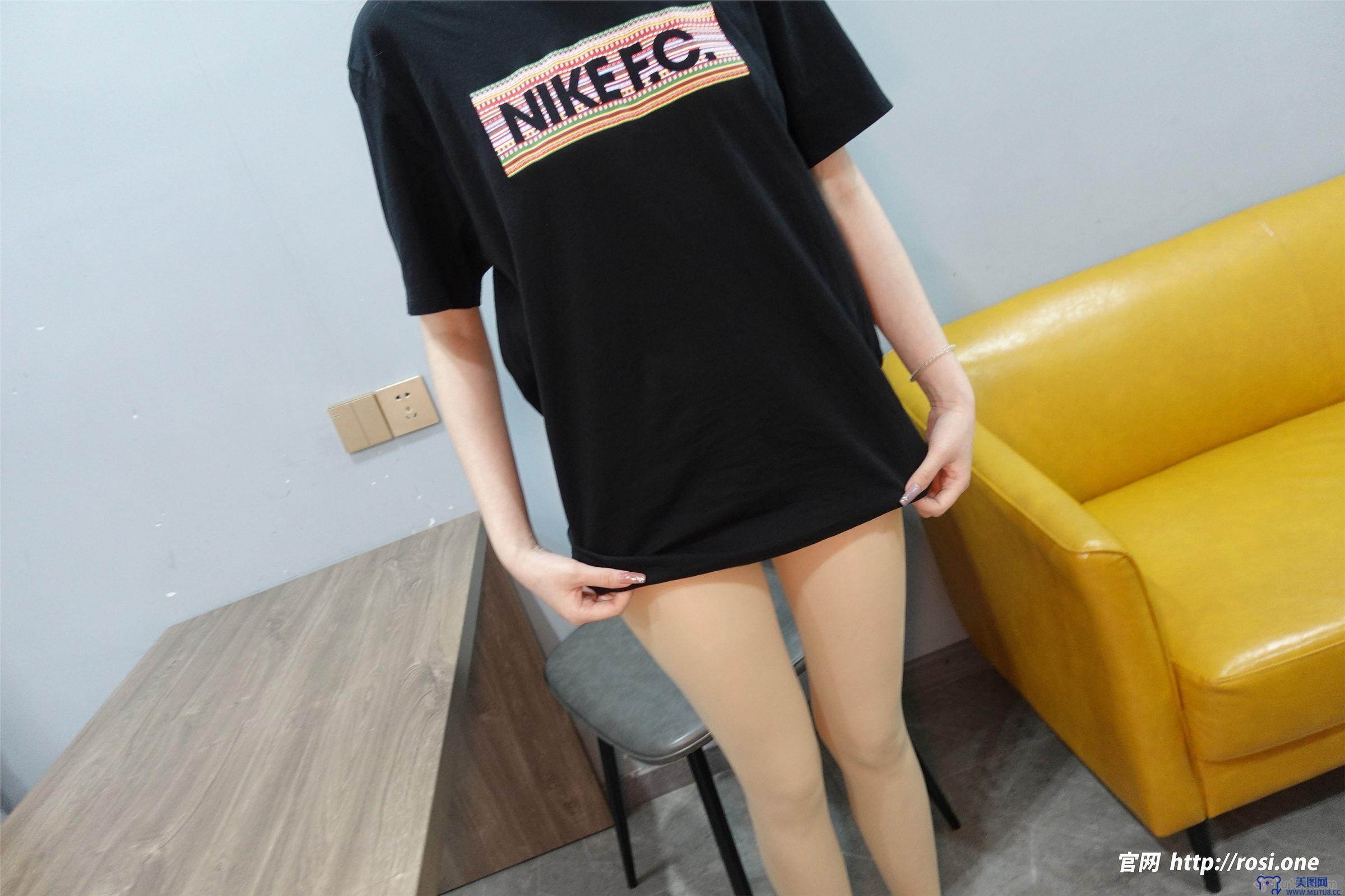 [ROSI美女图]2022.11.02 NO.3985