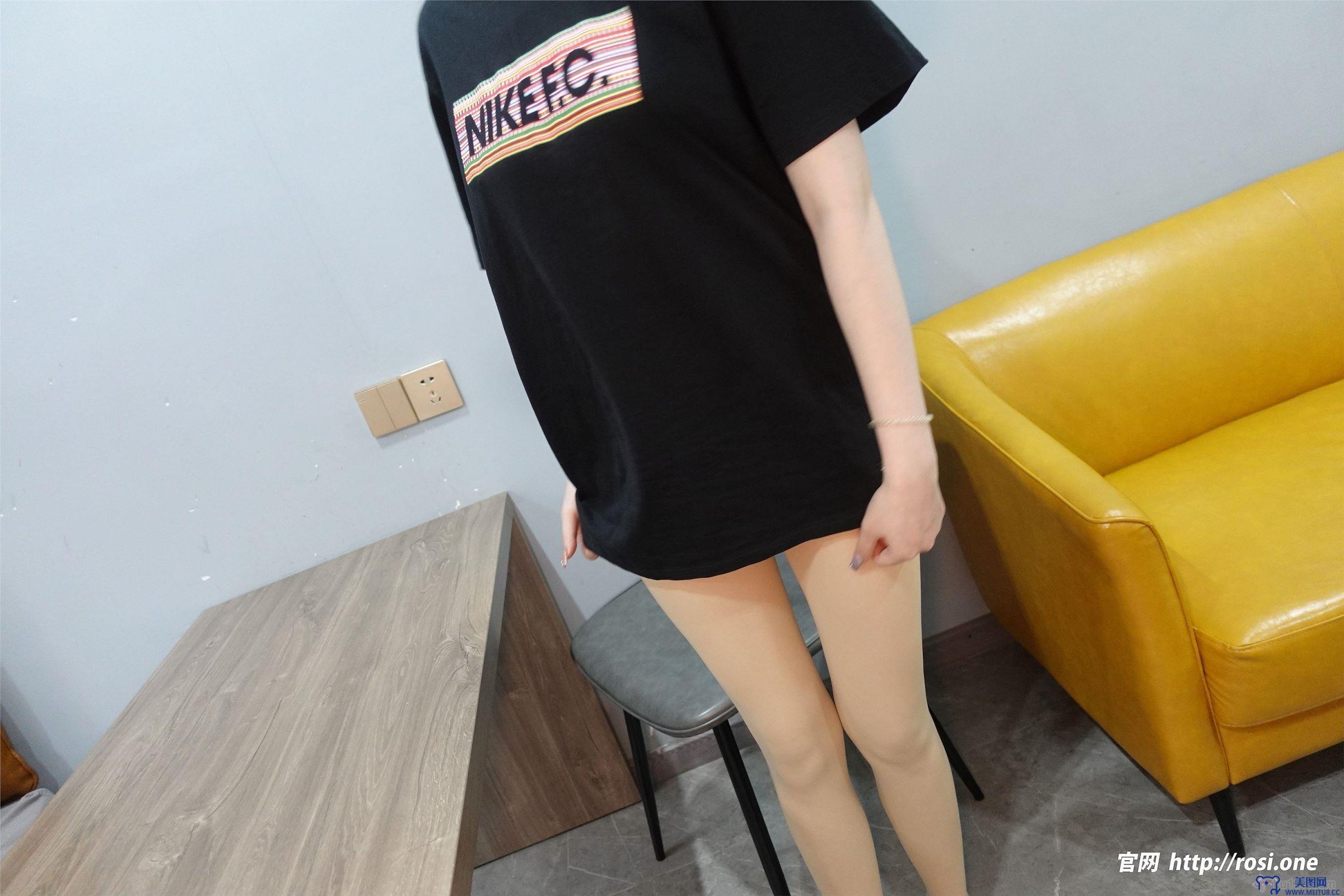 [ROSI美女图]2022.11.02 NO.3985