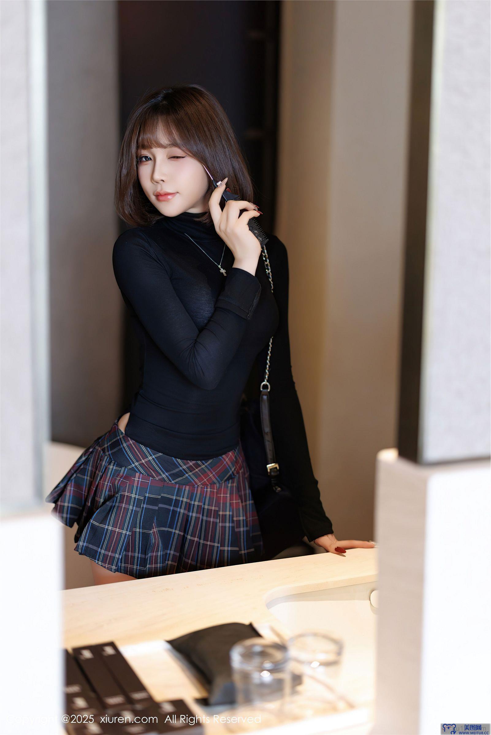 [秀人XIUREN] 2025.02.27 NO.9944 徐莉芝Booty