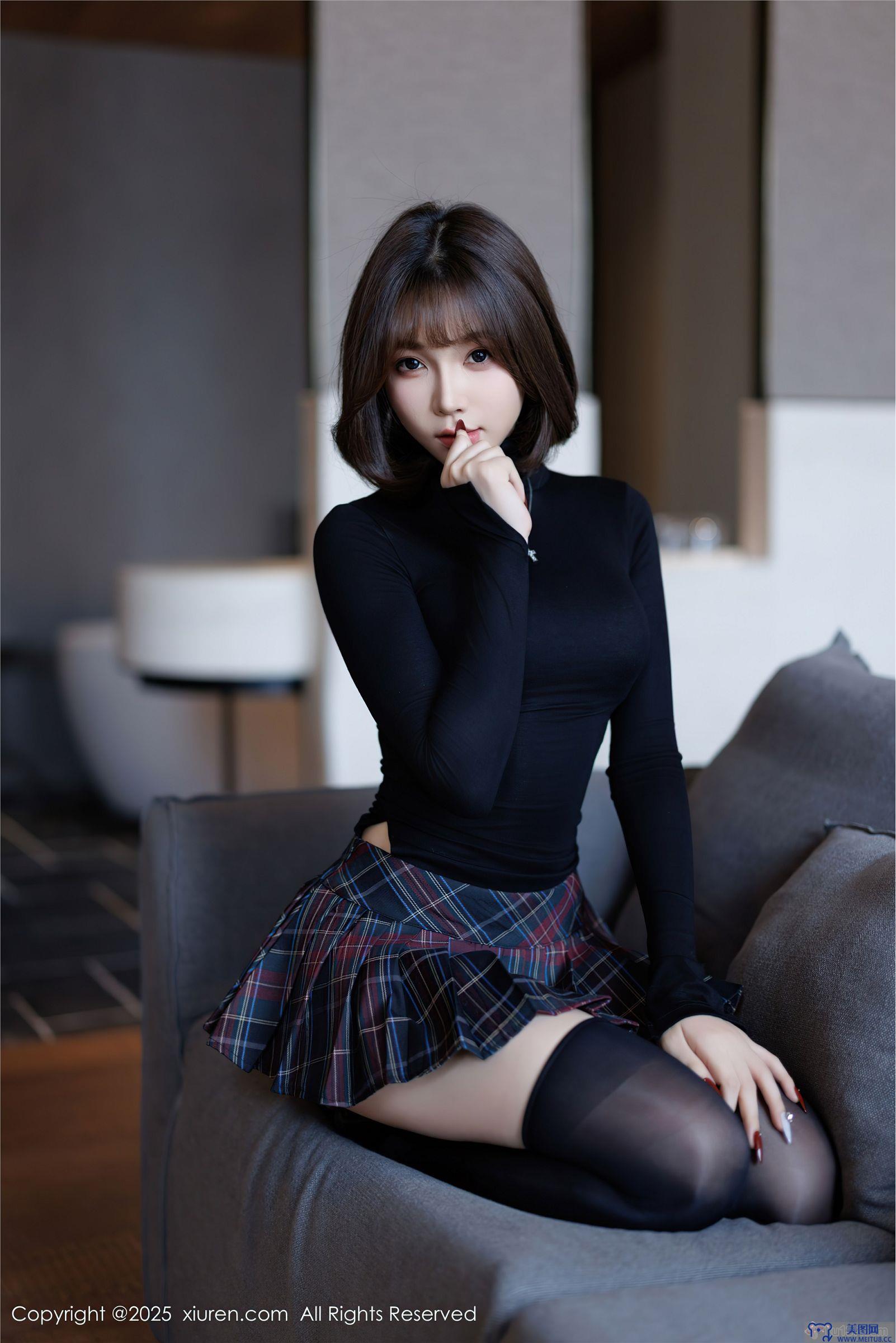 [秀人XIUREN] 2025.02.27 NO.9944 徐莉芝Booty