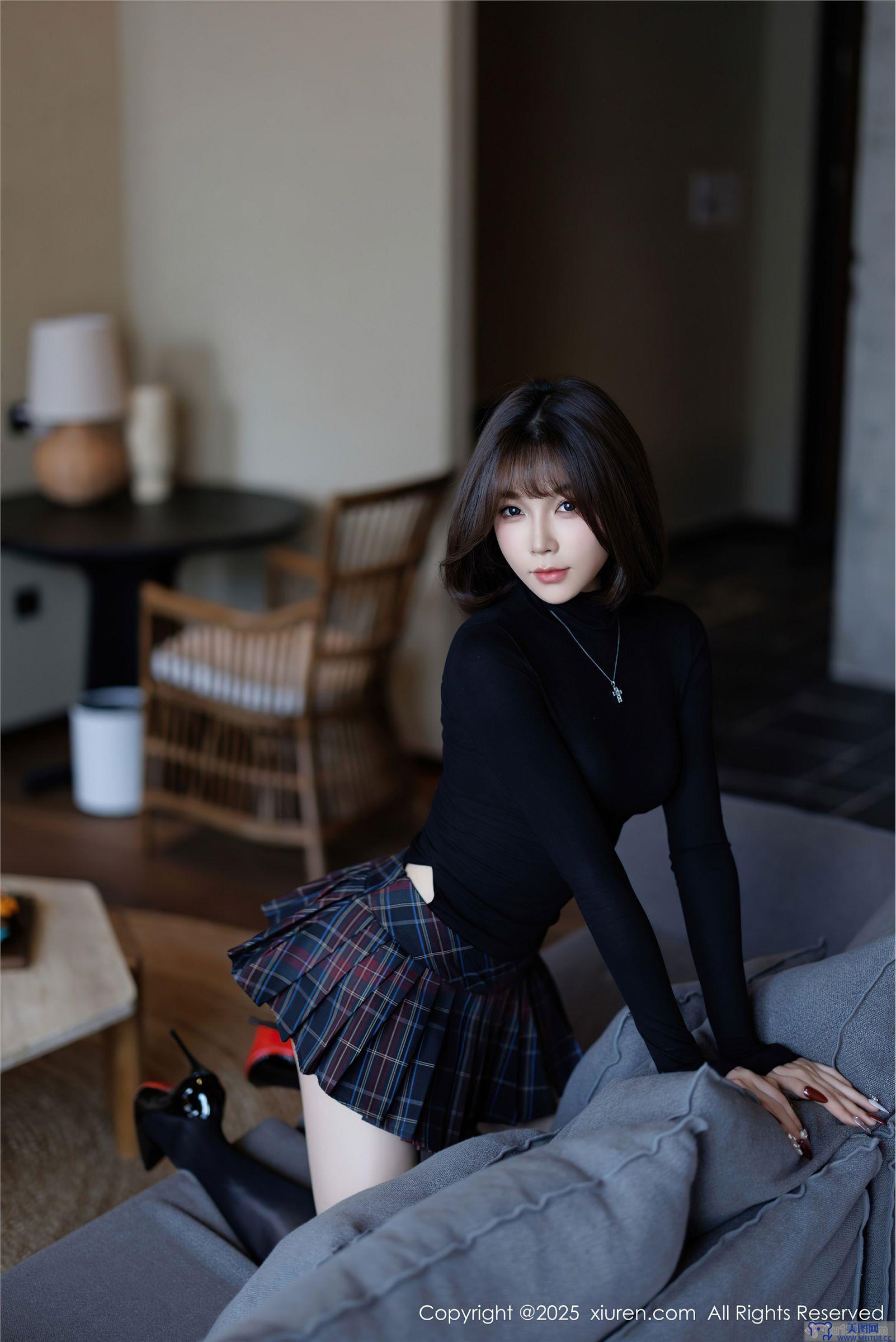 [秀人XIUREN] 2025.02.27 NO.9944 徐莉芝Booty