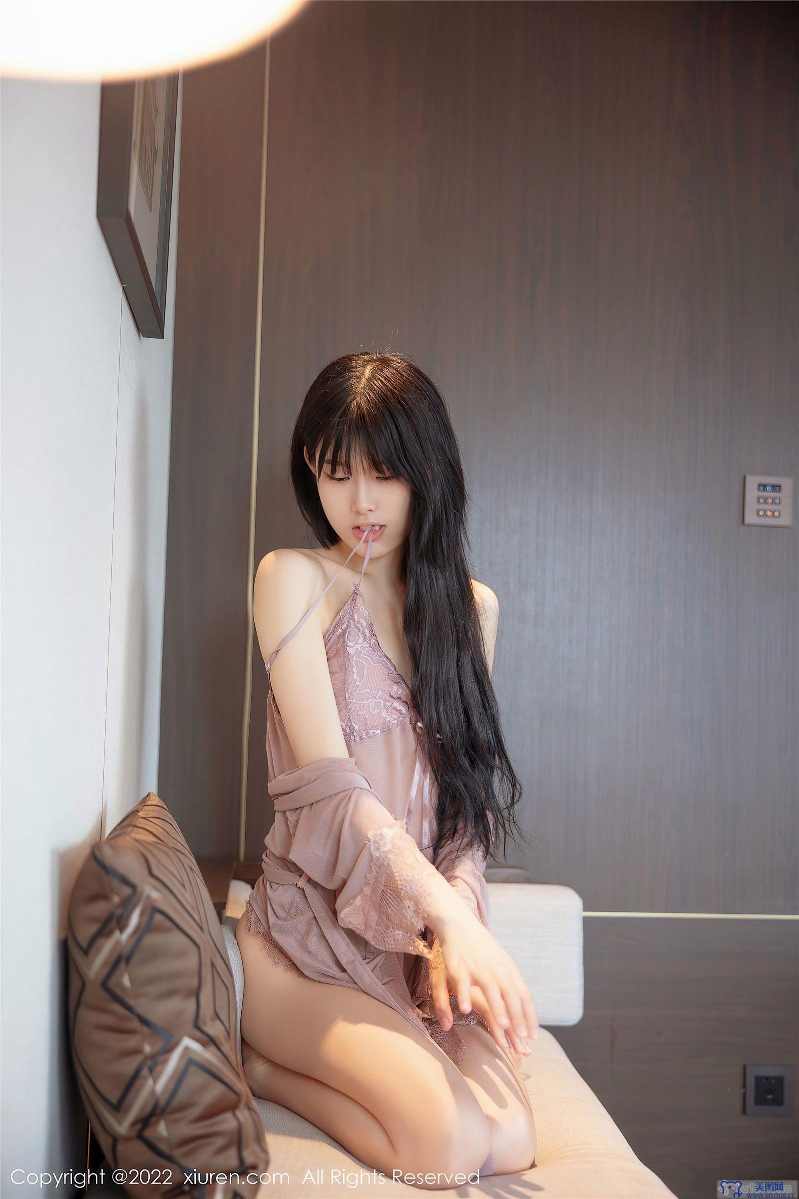 [秀人XIUREN] 2022.08.09 NO.5408 77qiqi