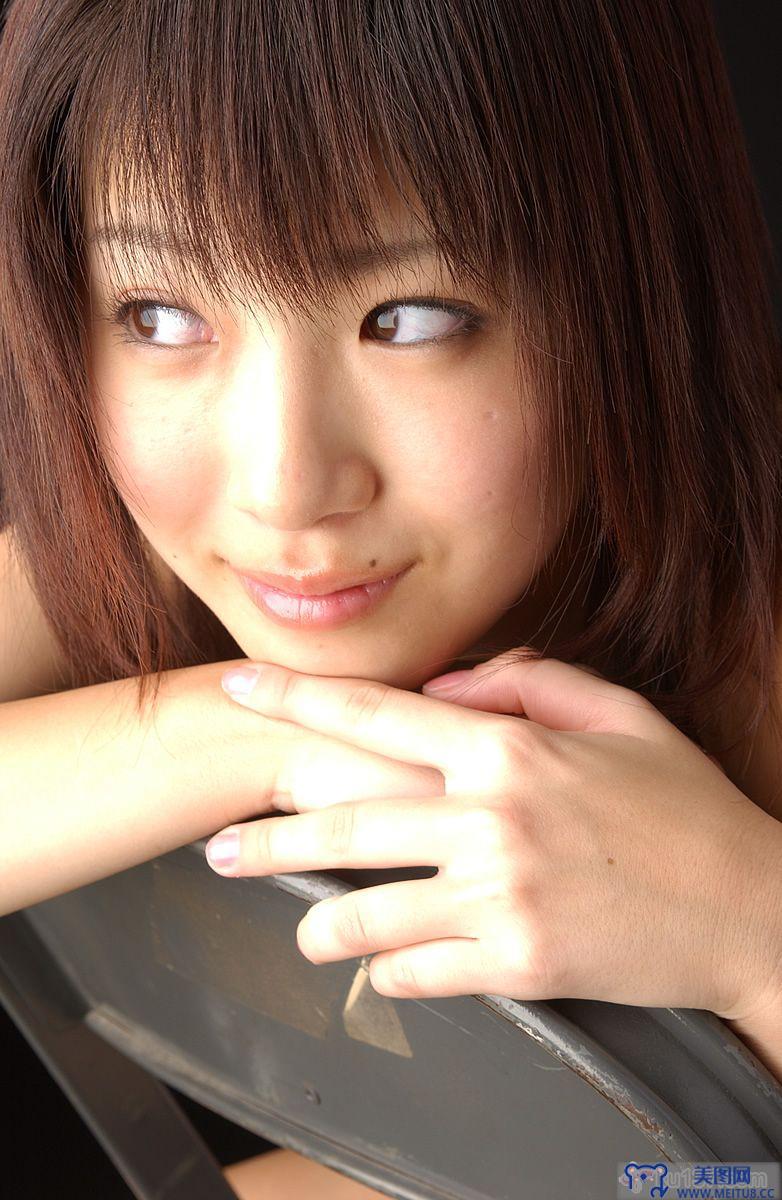 [BWH日本美女] 2005.05.20 BWH0046 Mari Kobayashi こばやしまり 02