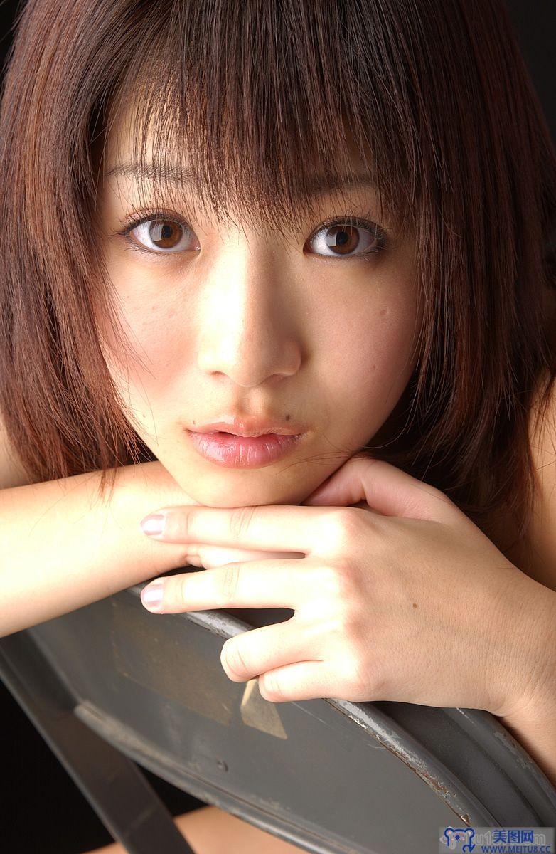 [BWH日本美女] 2005.05.20 BWH0046 Mari Kobayashi こばやしまり 02