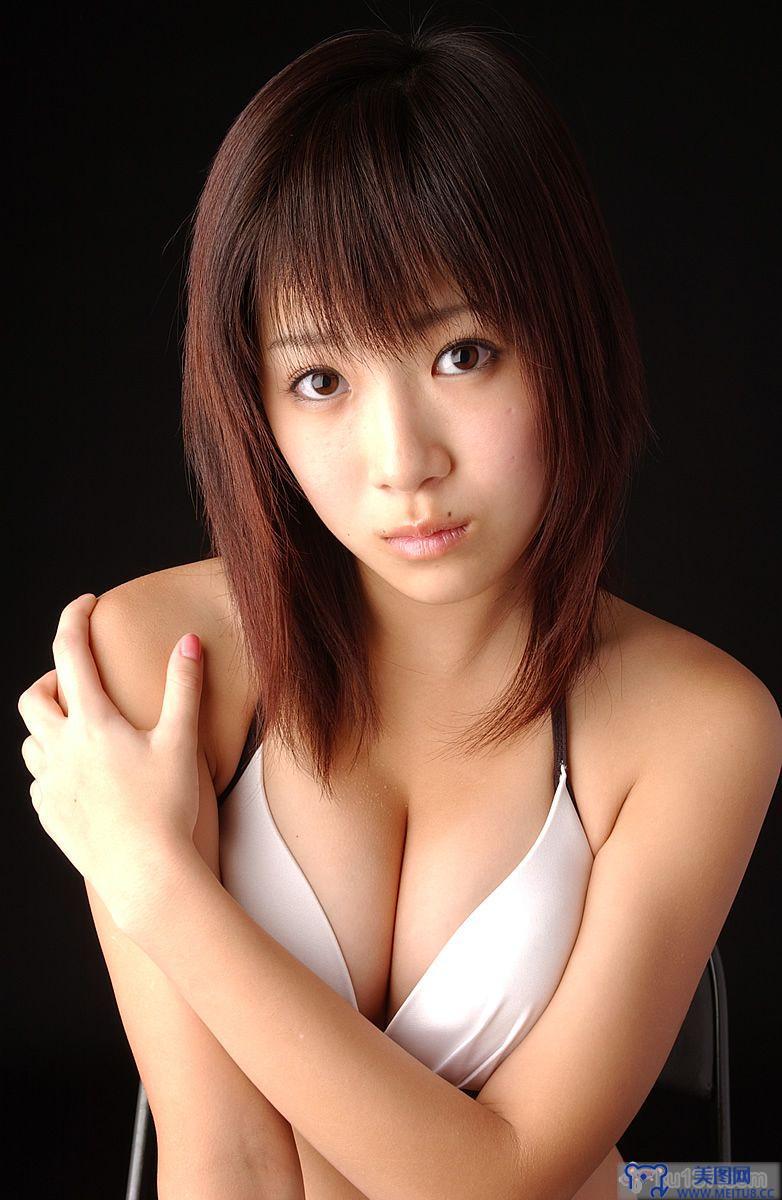 [BWH日本美女] 2005.05.20 BWH0046 Mari Kobayashi こばやしまり 02