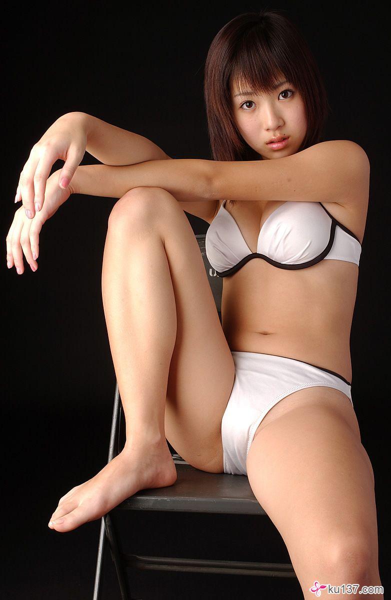 [BWH日本美女] 2005.05.20 BWH0046 Mari Kobayashi こばやしまり 02