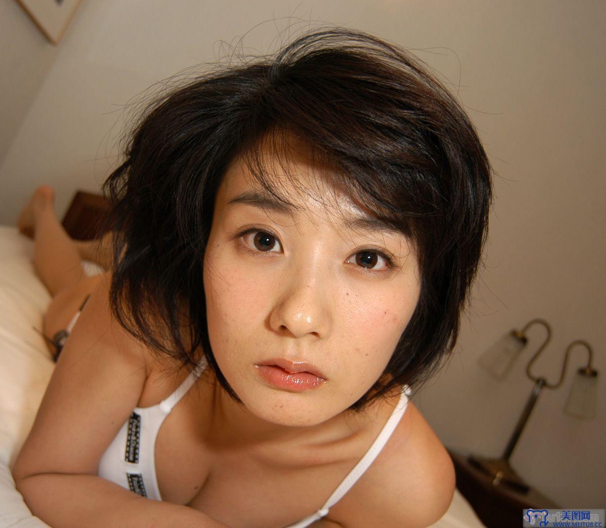 [BWH日本美女] 2004.07.20 BWH0014 Ayumi Murata 村田あゆみ