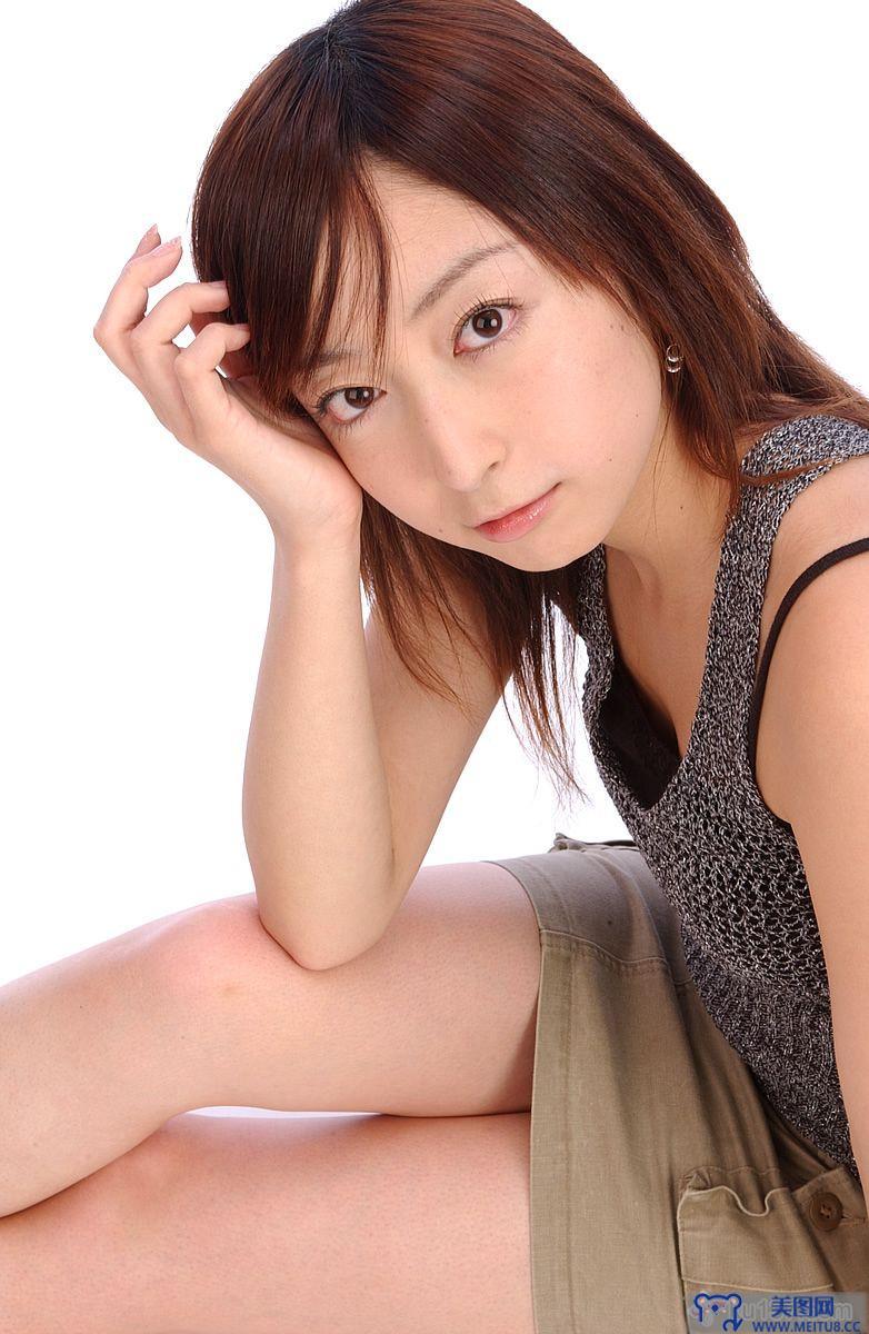 [BWH日本美女] 2005.02.10 BWH0036 Miki Hattori 服部美貴 03