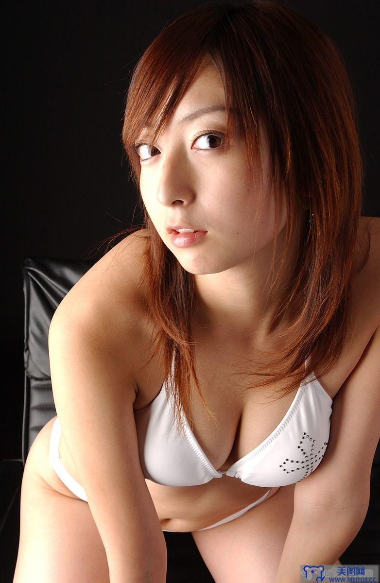 [BWH日本美女] 2005.04.01 BWH0041 Miki Hattori 服部美貴 04