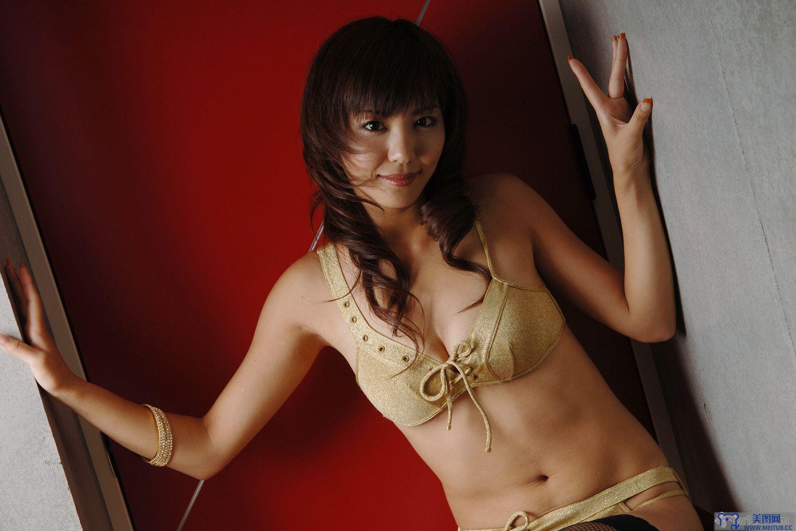 [BWH日本美女] 2006.11.15 HRQ0013 Toyomi Suzuki 鈴木豊美 2006 WILLCOM