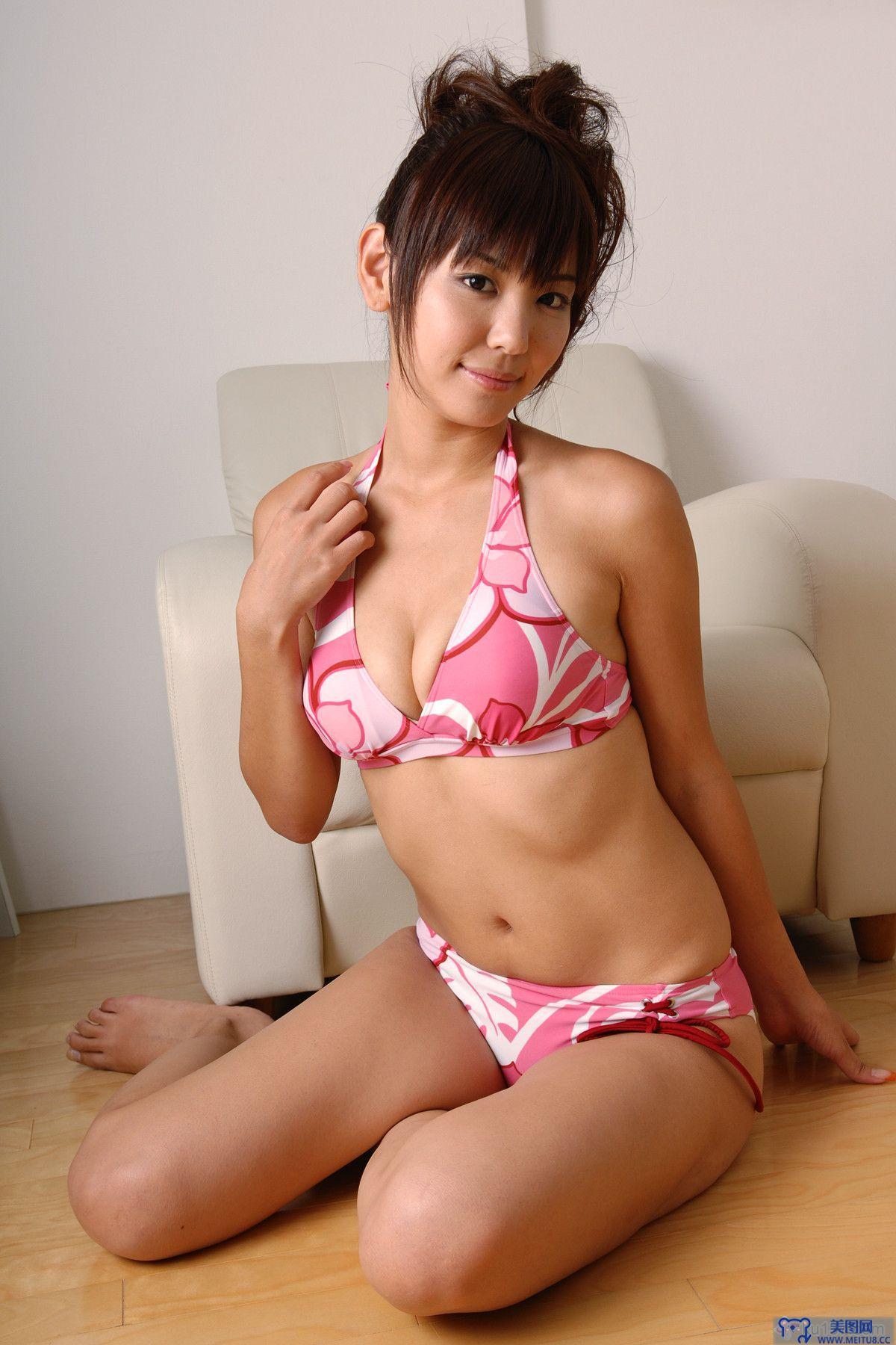 [BWH日本美女] 2006.11.15 HRQ0013 Toyomi Suzuki 鈴木豊美 2006 WILLCOM