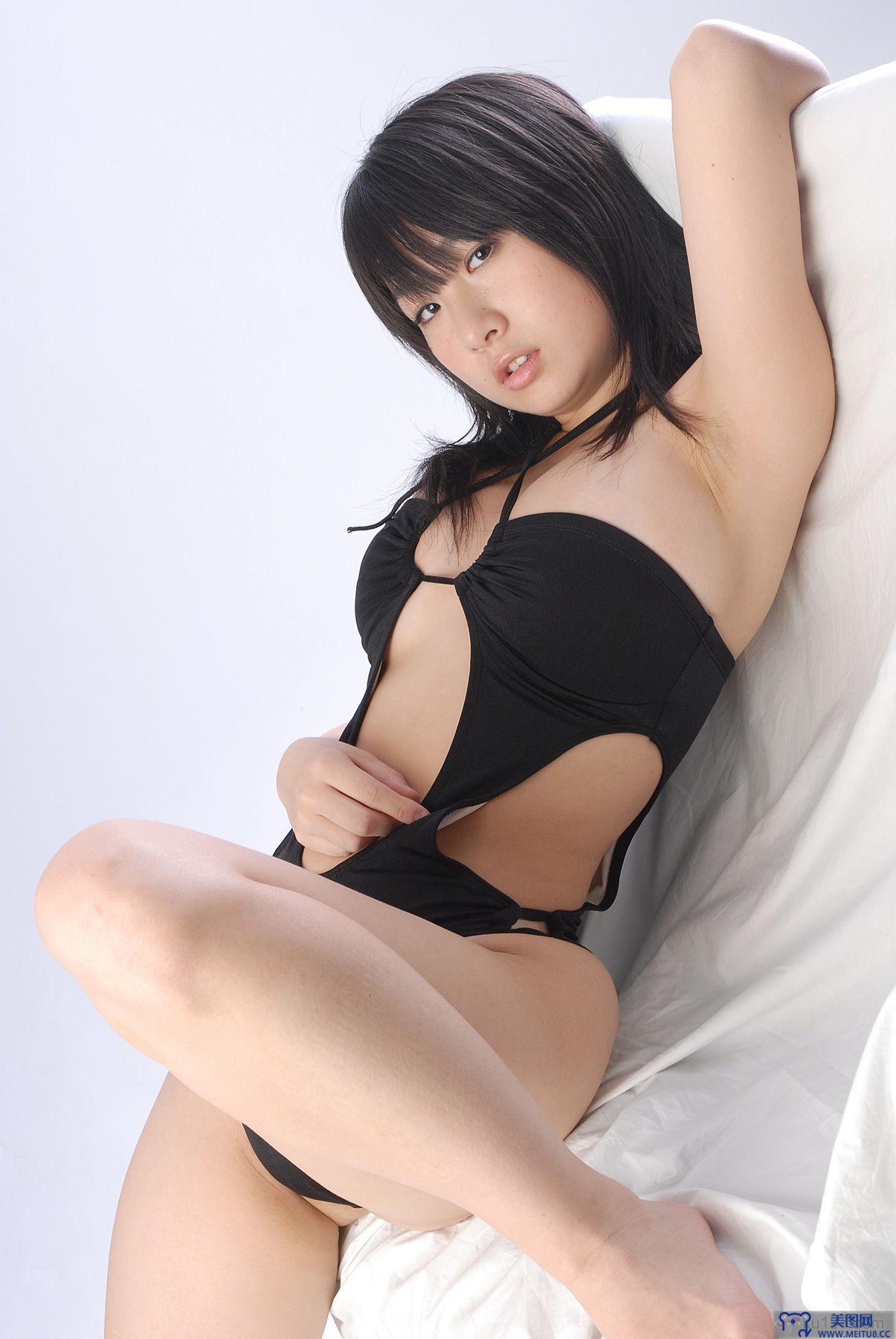 [BWH日本美女] BJK0011 Rui Kiriyama 桐山瑠衣 02