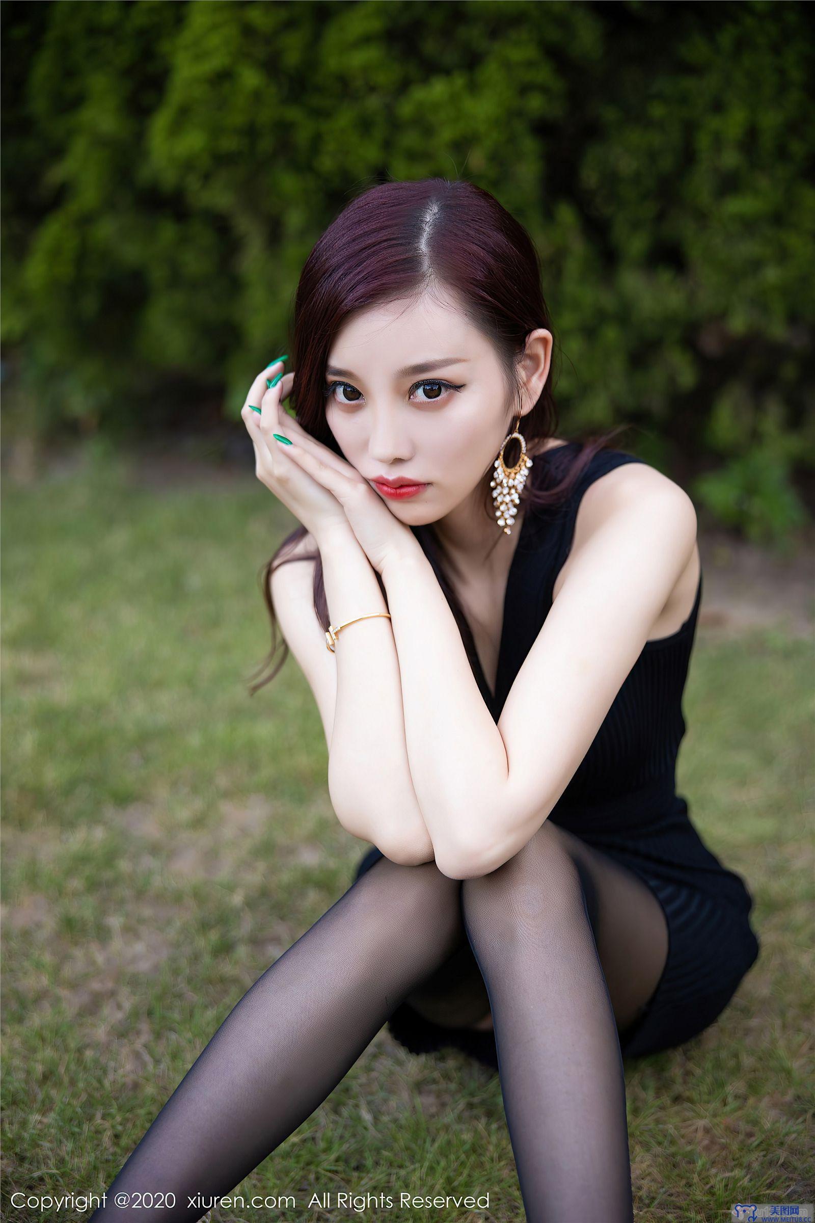 [秀人XIUREN] 2020.10.13 NO.2648 杨晨晨sugar