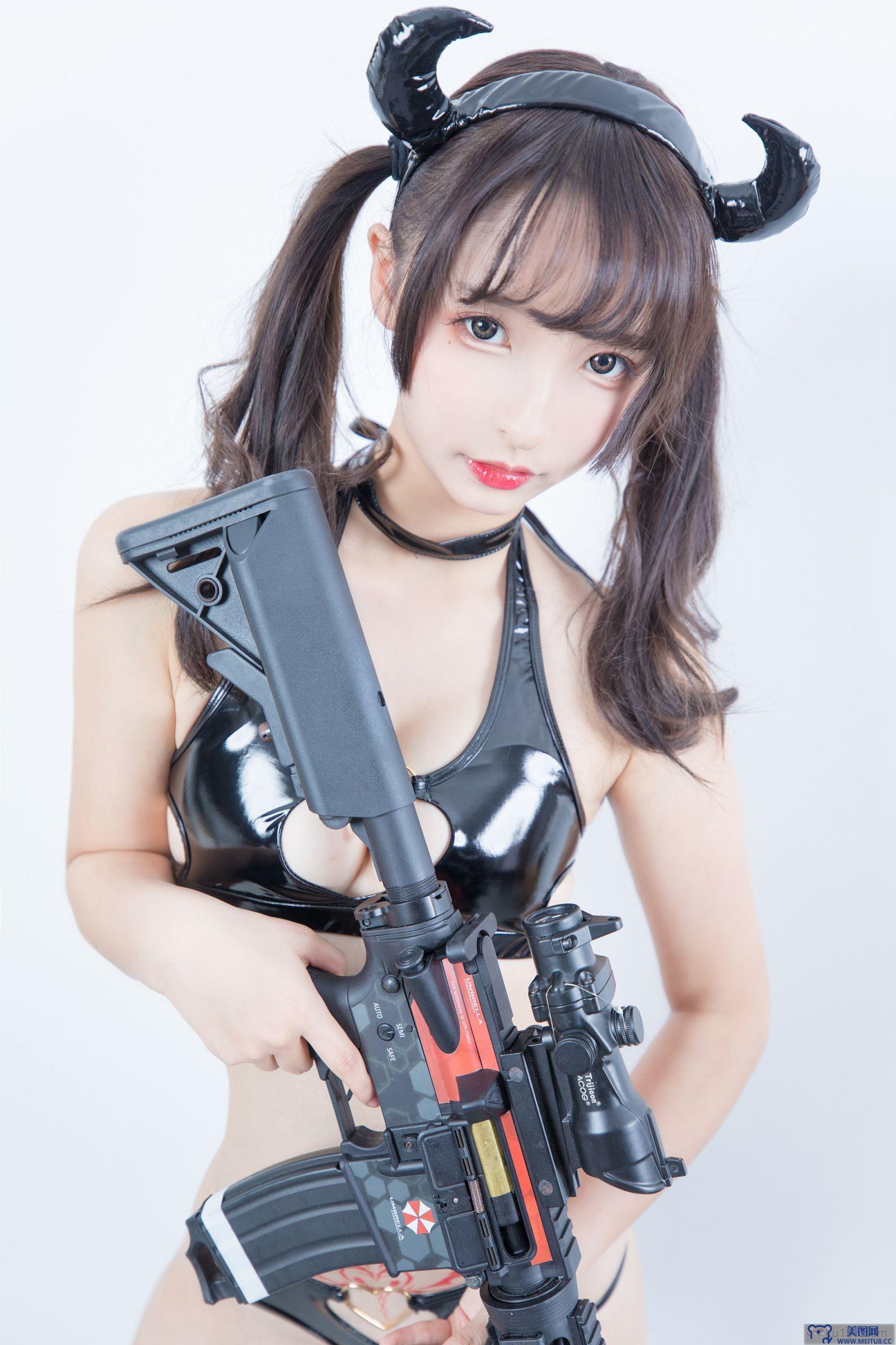 [神楽坂真冬] NO.051 电子相册-系带胶衣《デンジャラスフラワーｆ》