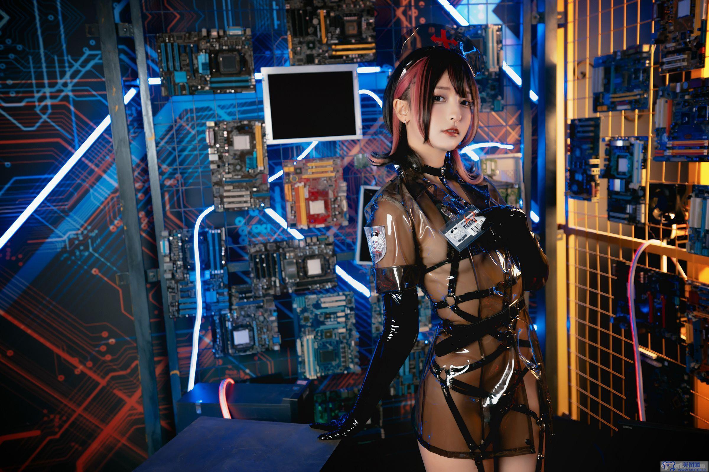 [神楽坂真冬] NO.057 绝对企画-透明黑白护士双人《無色哲学》