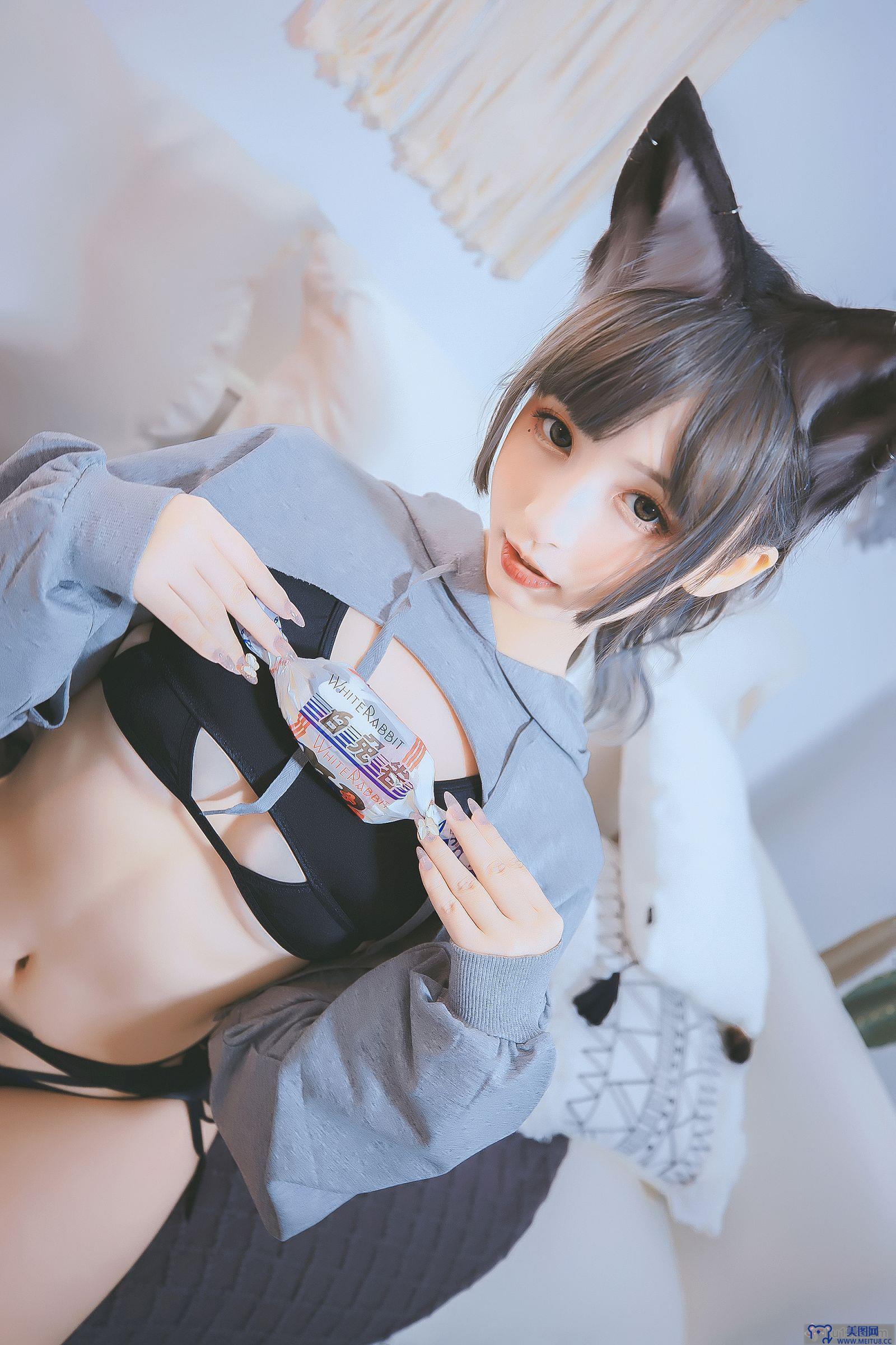 [神楽坂真冬] NO.060 绝对企画-狼妹&兔娘《危険な耳》