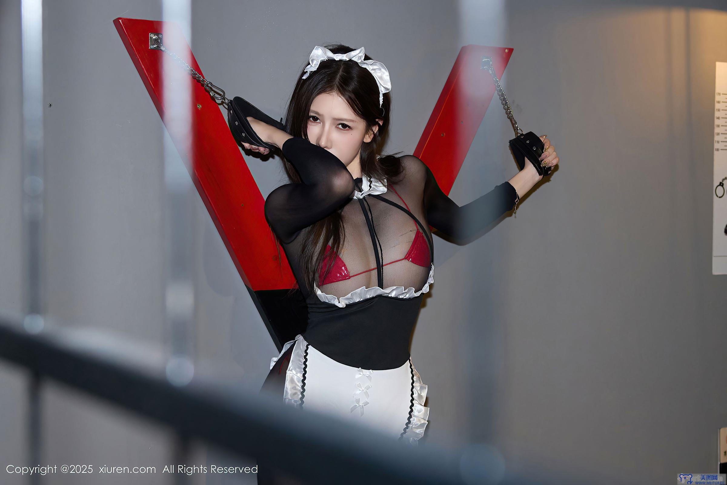 [秀人XIUREN] 2025.11.06 NO.10957 尹甜甜sunny