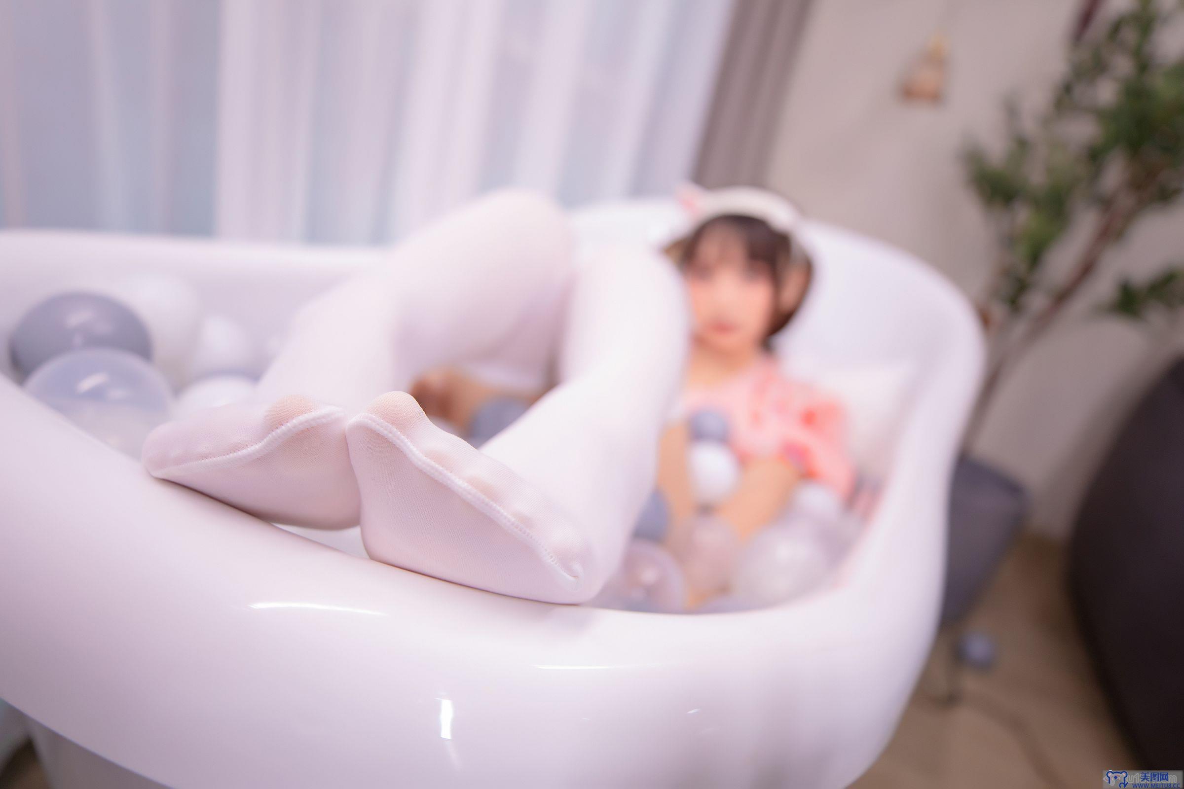 [神楽坂真冬] NO.071 绝对企画-雪糕少女《ガールズパフェ》