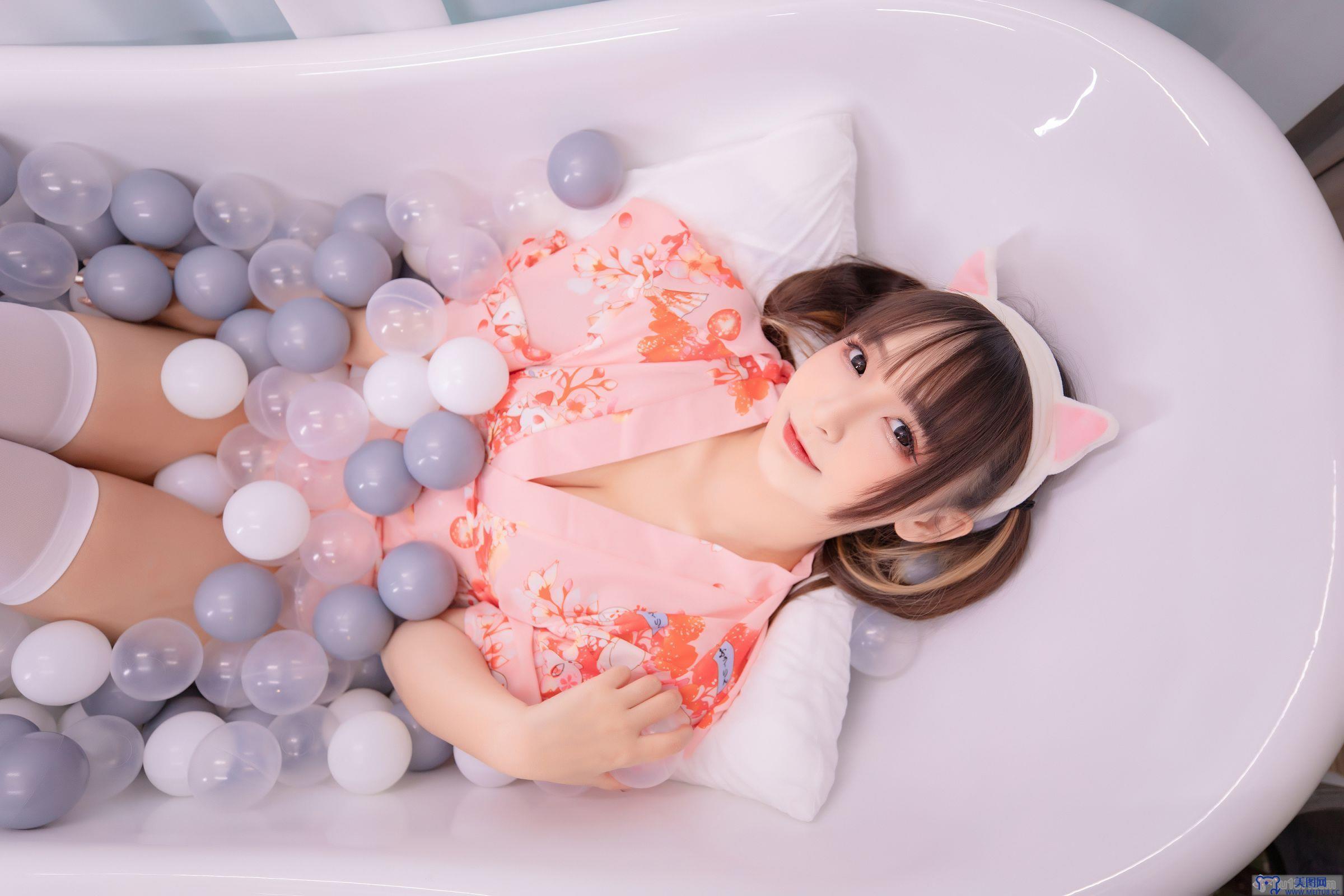 [神楽坂真冬] NO.071 绝对企画-雪糕少女《ガールズパフェ》