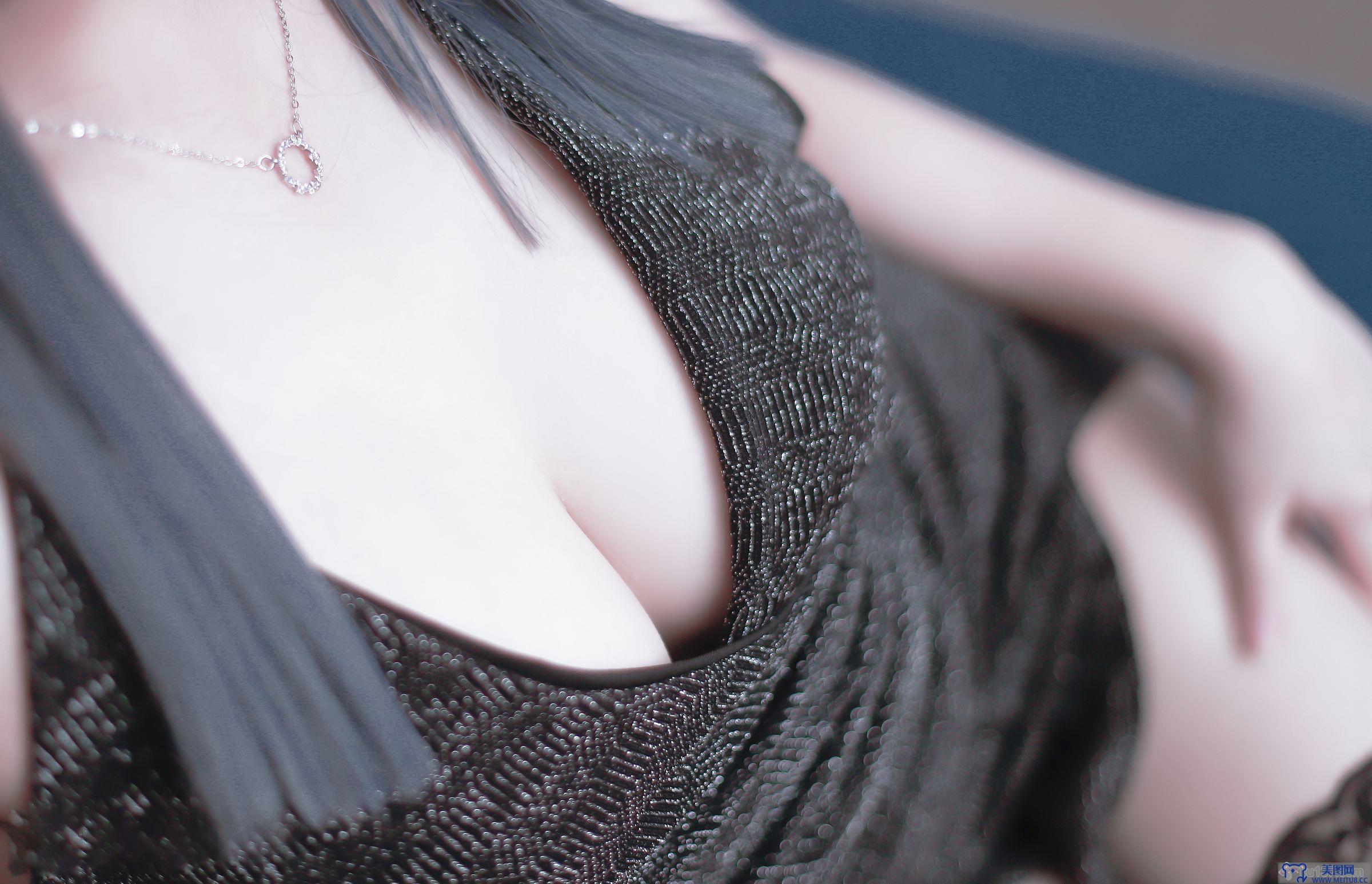 [日奈娇] NO.025 黑色礼服