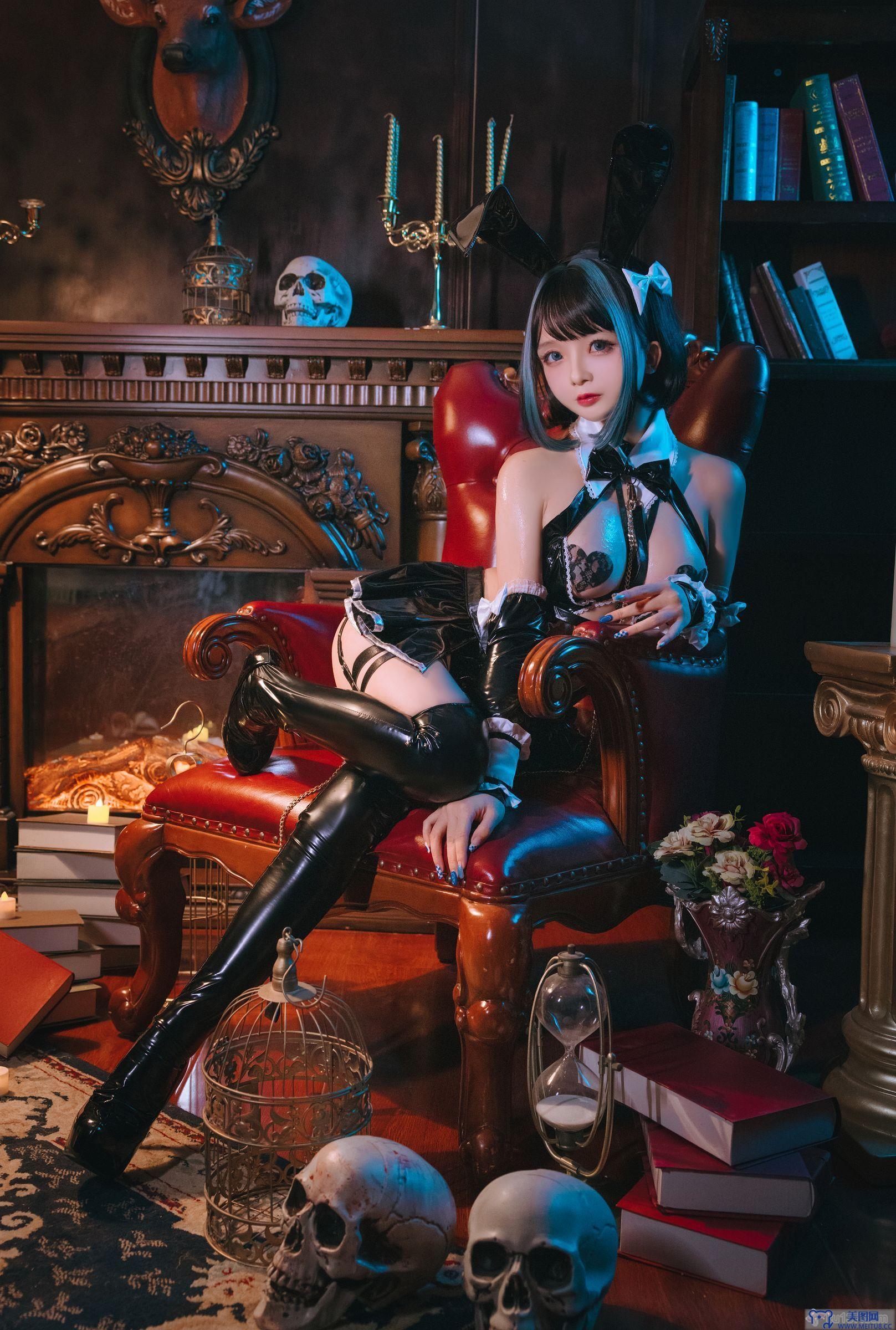 [日奈娇] NO.049 万圣恶魔皮衣