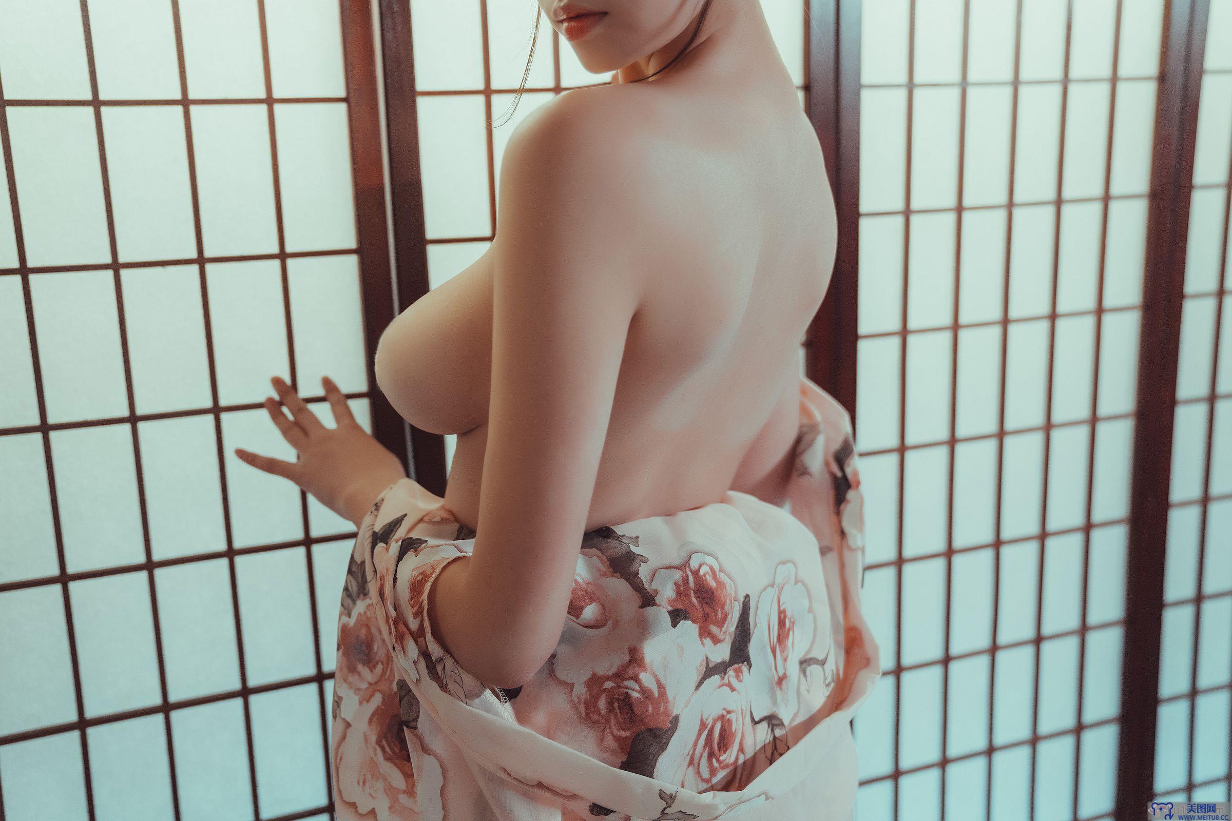 [奈汐酱nice] NO.035 老板娘 4.0