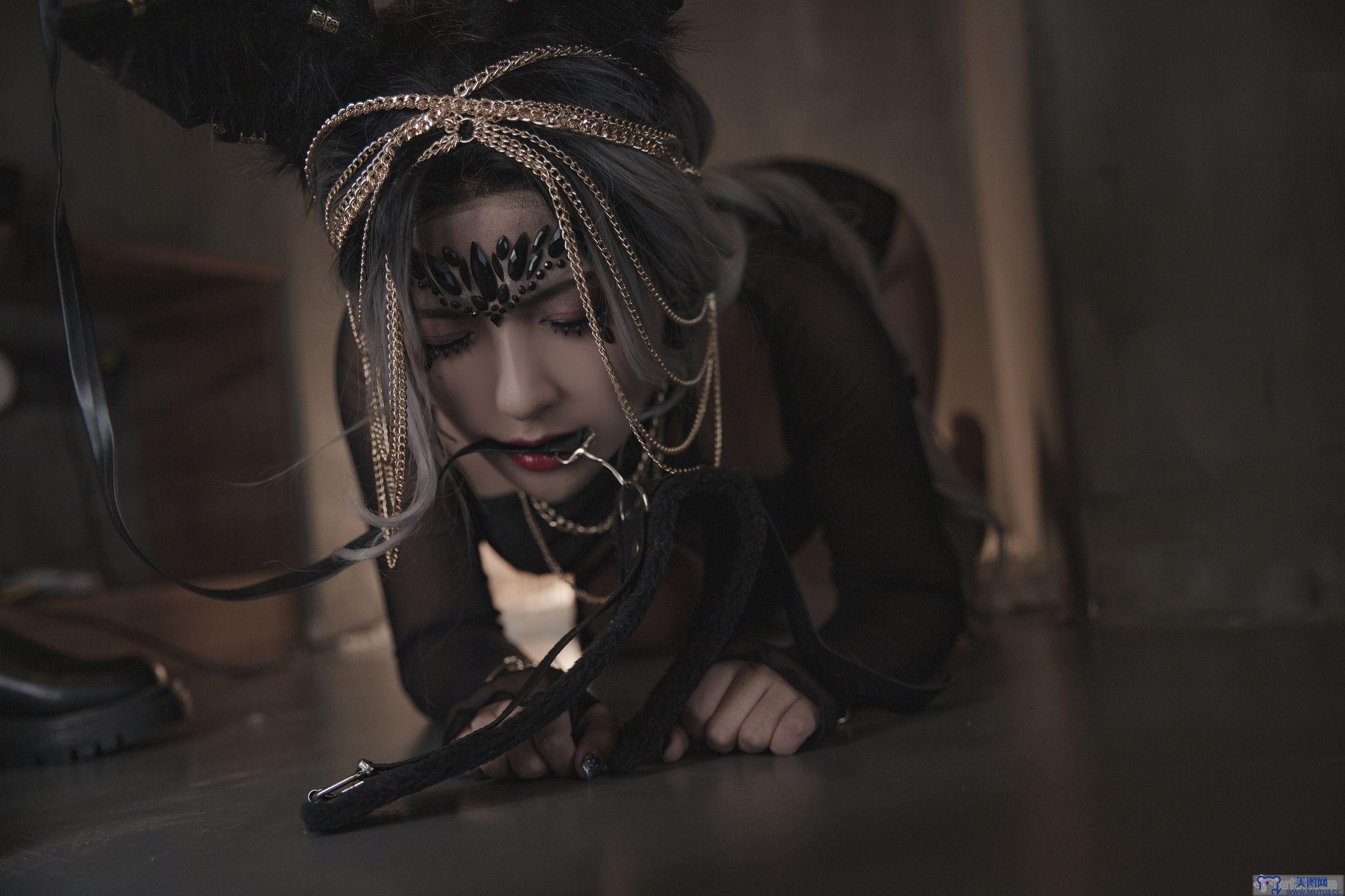 [洛璃 LoLiSAMA] NO.032 狼少女-狼女的调教