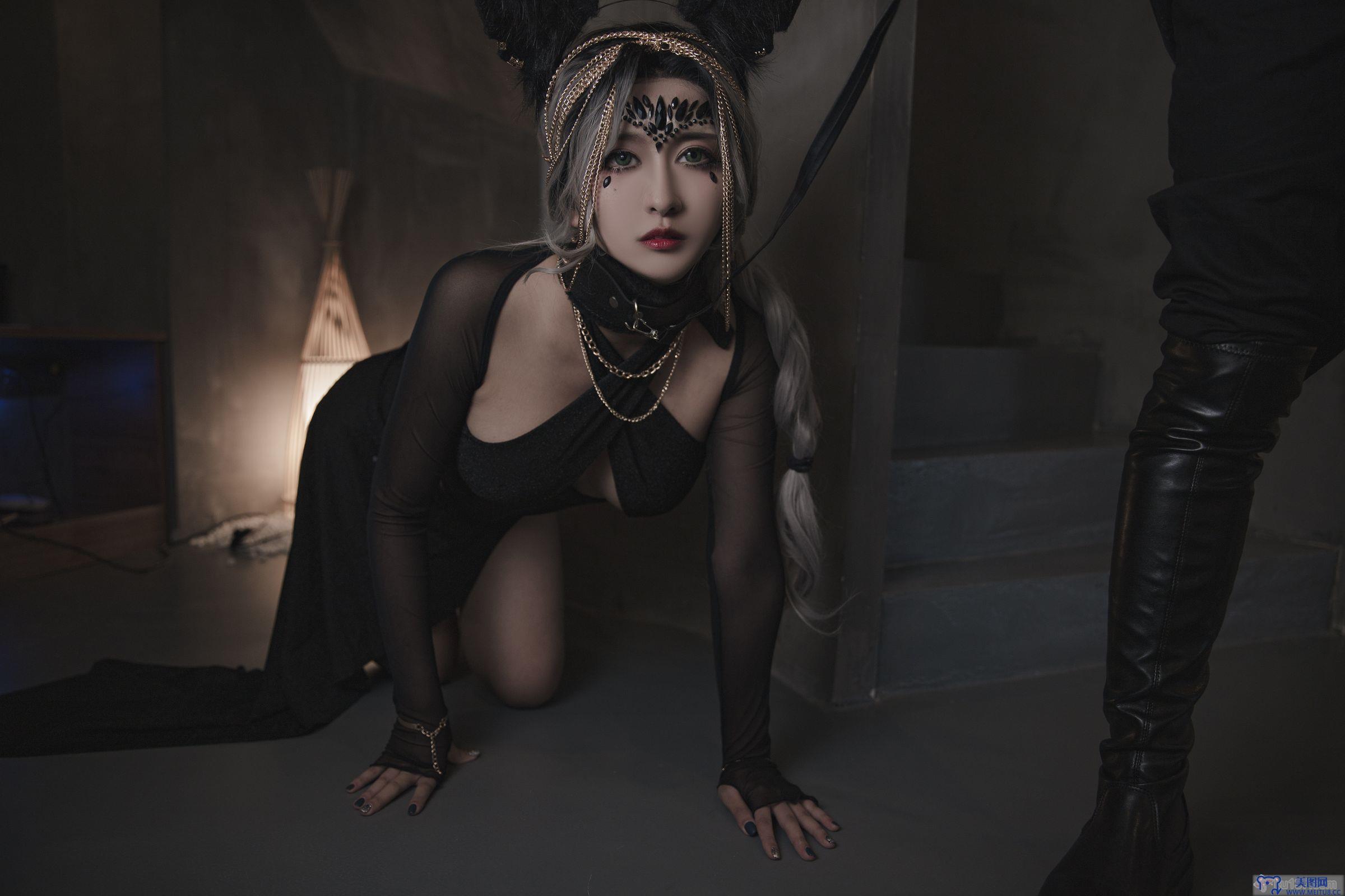 [洛璃 LoLiSAMA] NO.032 狼少女-狼女的调教