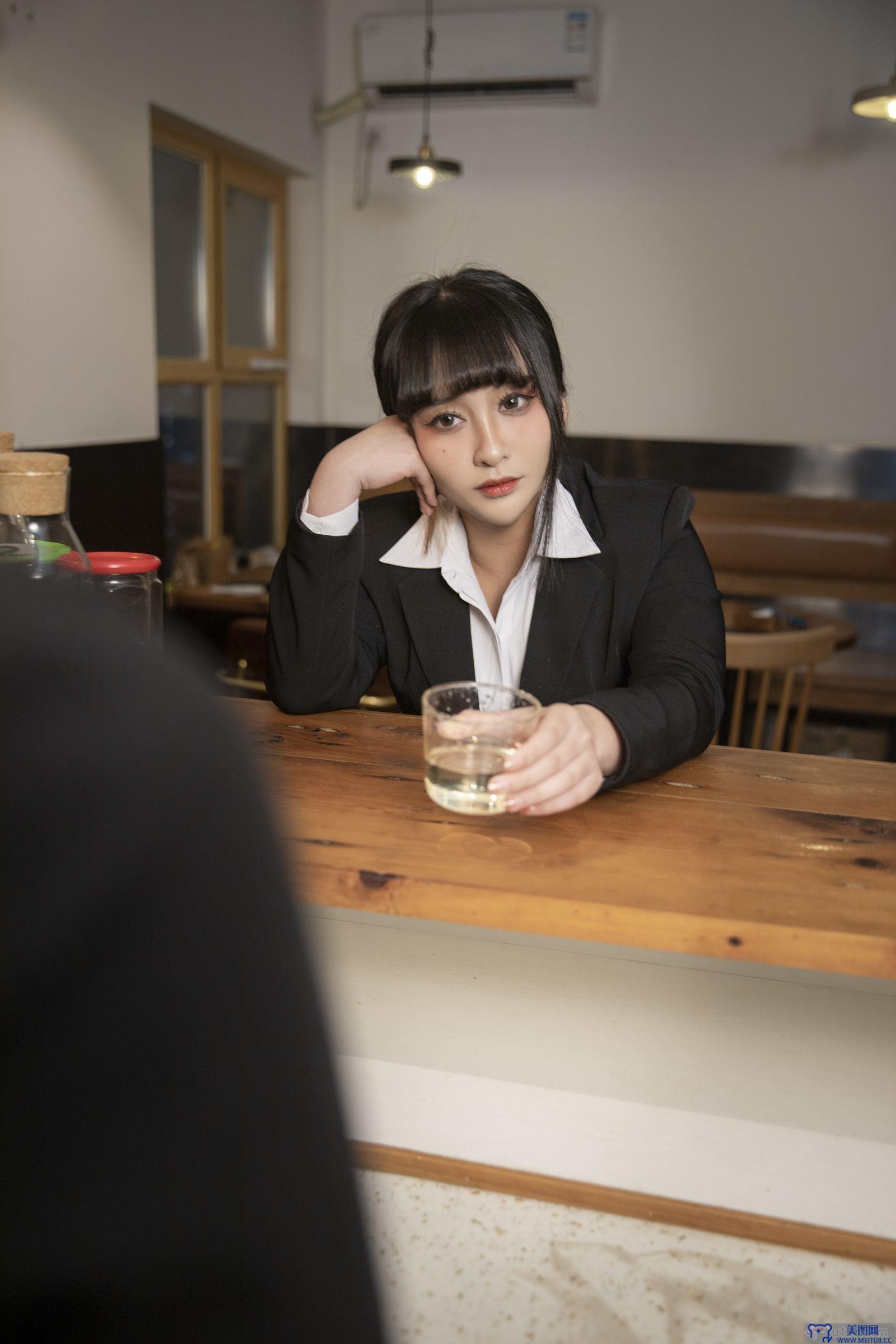 [洛璃 LoLiSAMA] NO.038 醉酒OL