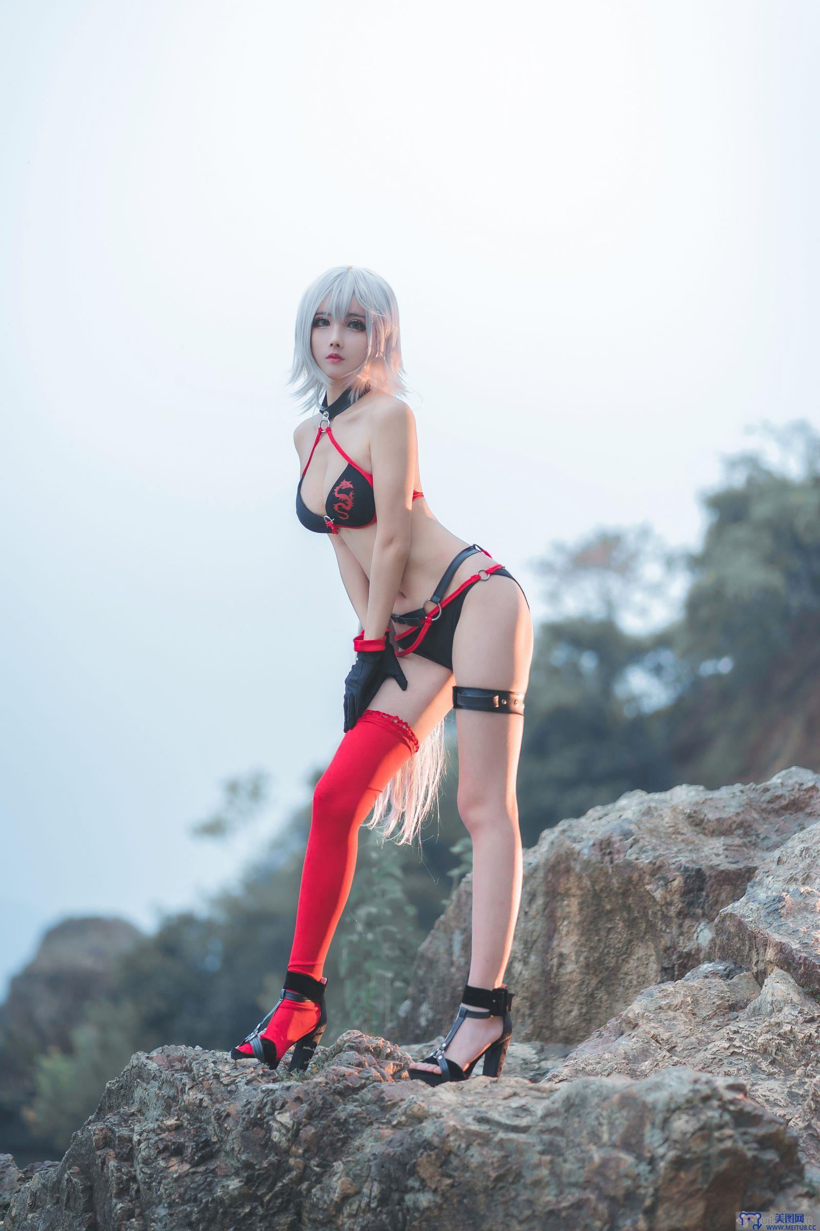 [rioko凉凉子] NO.018 泳装黑贞