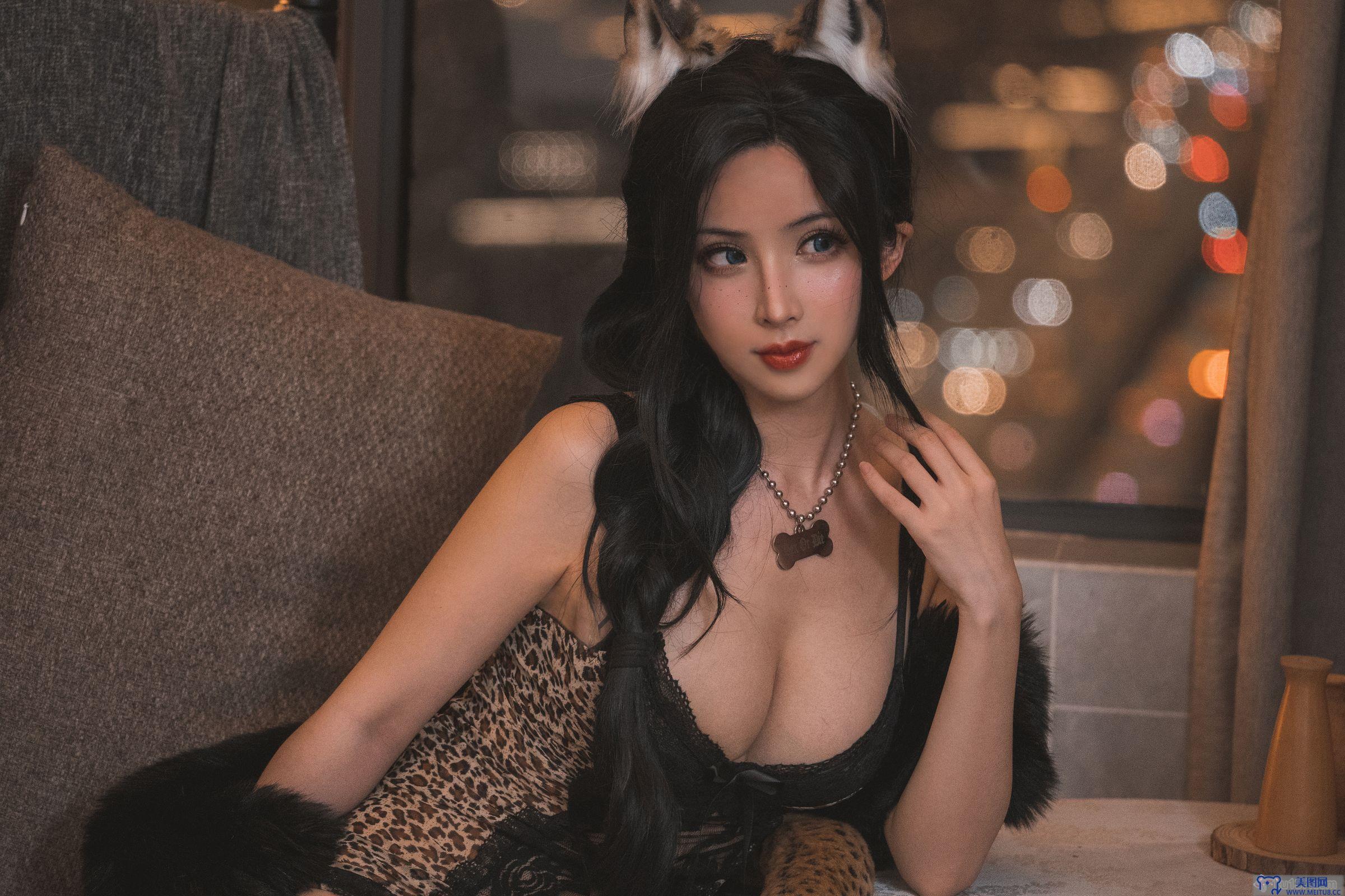 [rioko凉凉子] NO.060 豹子女士的秘密约会