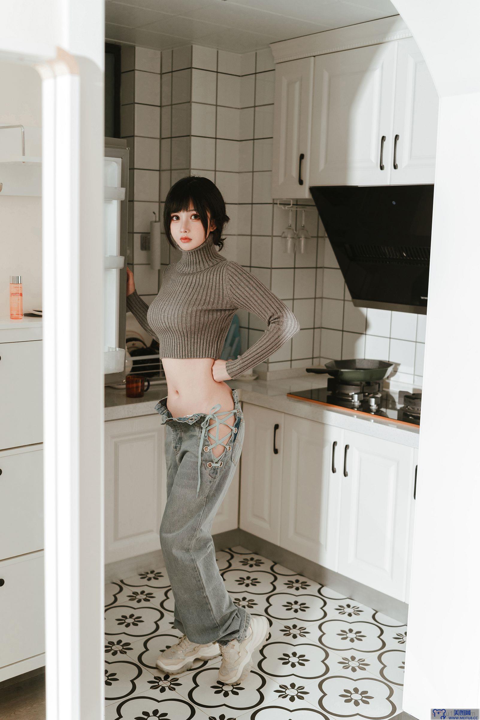 [rioko凉凉子] NO.079 吉他妹妹2.0