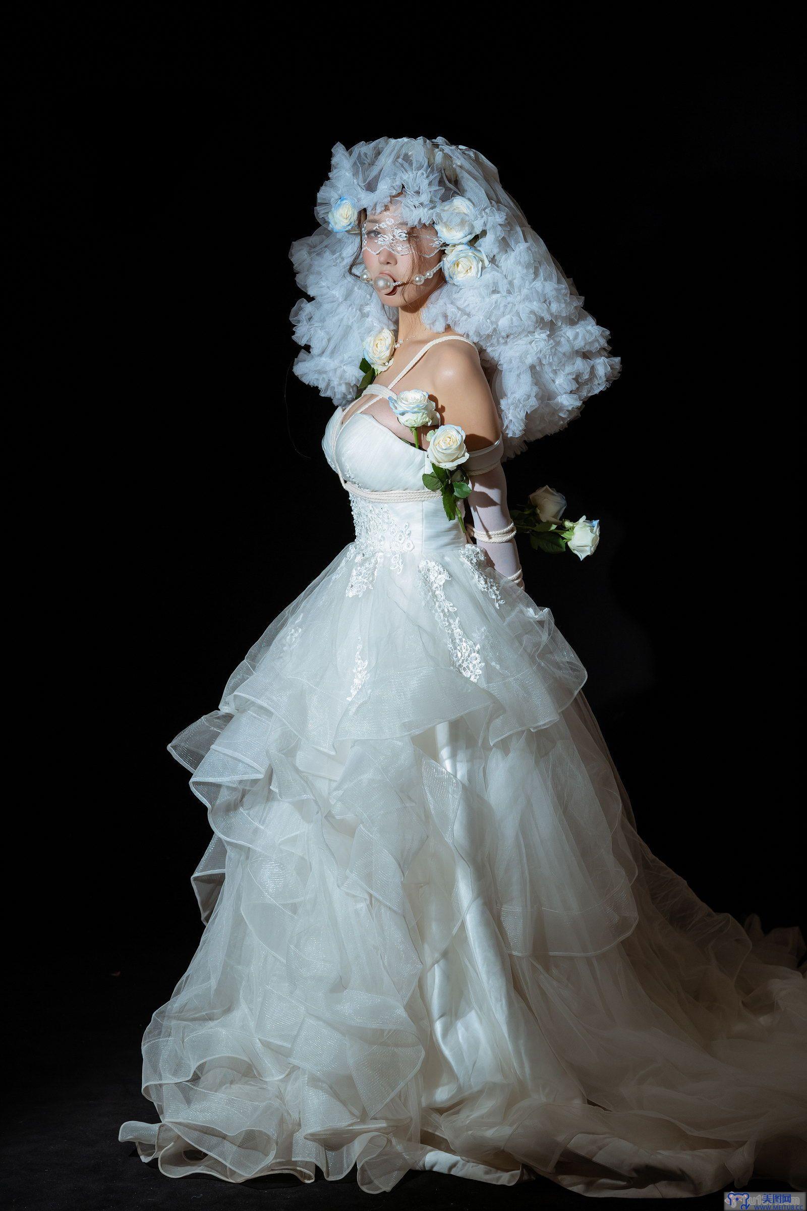 [云溪溪] NO.060 奶桃桃 月