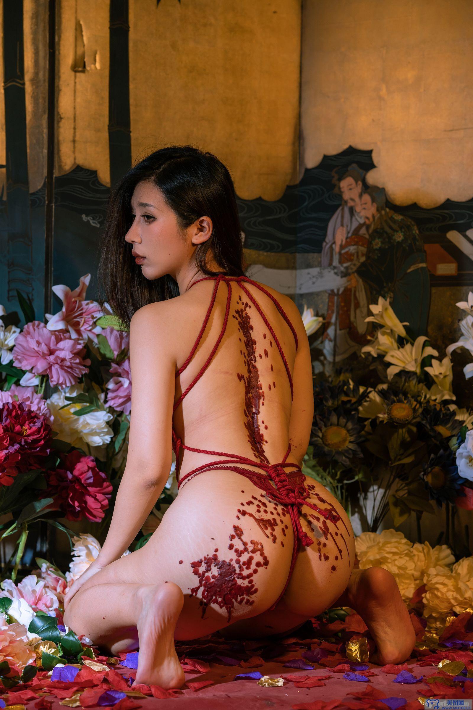 [云溪溪] NO.100 奶桃 繁花