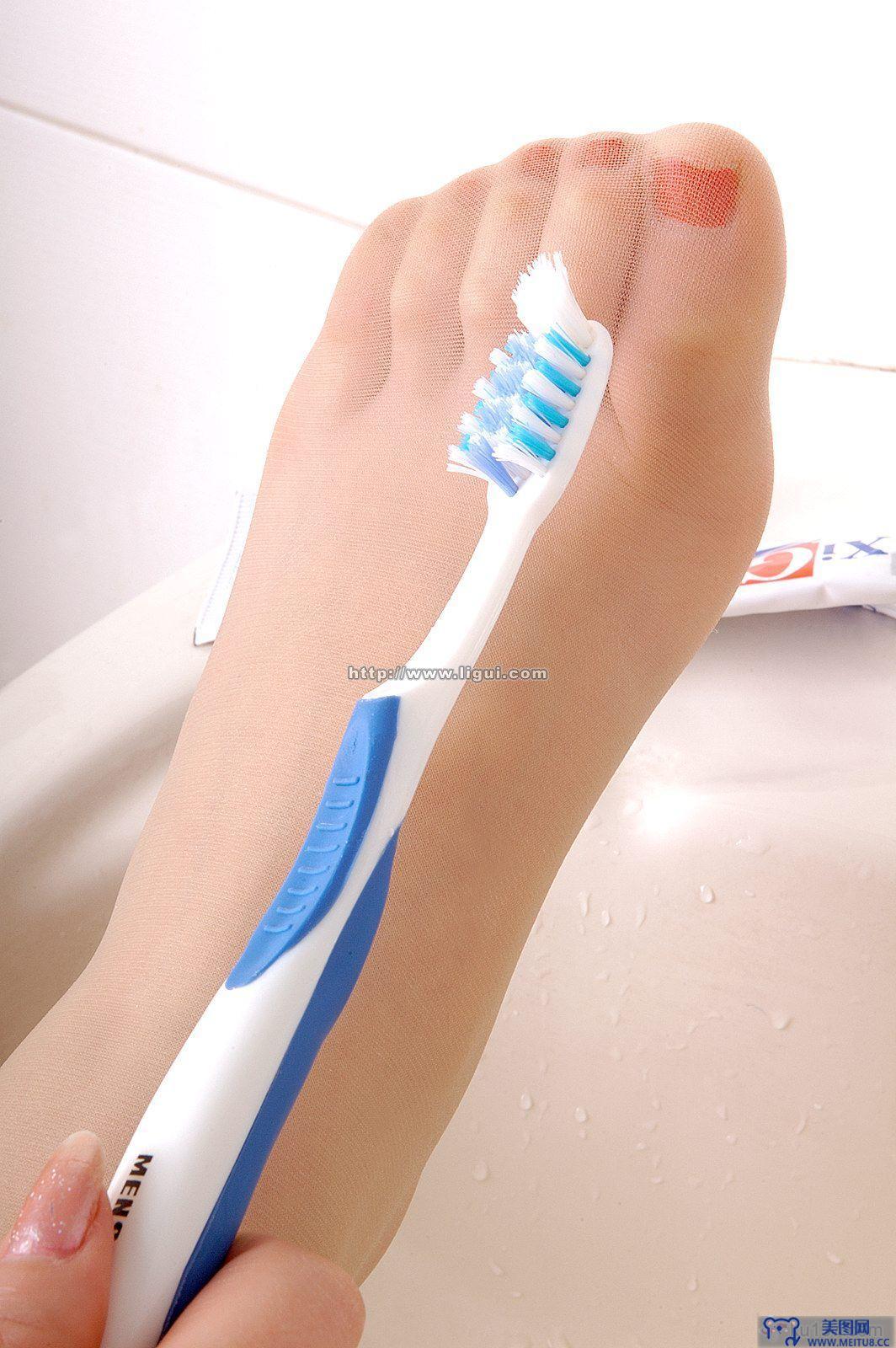 [Ligui丽柜美腿]2005.06.14