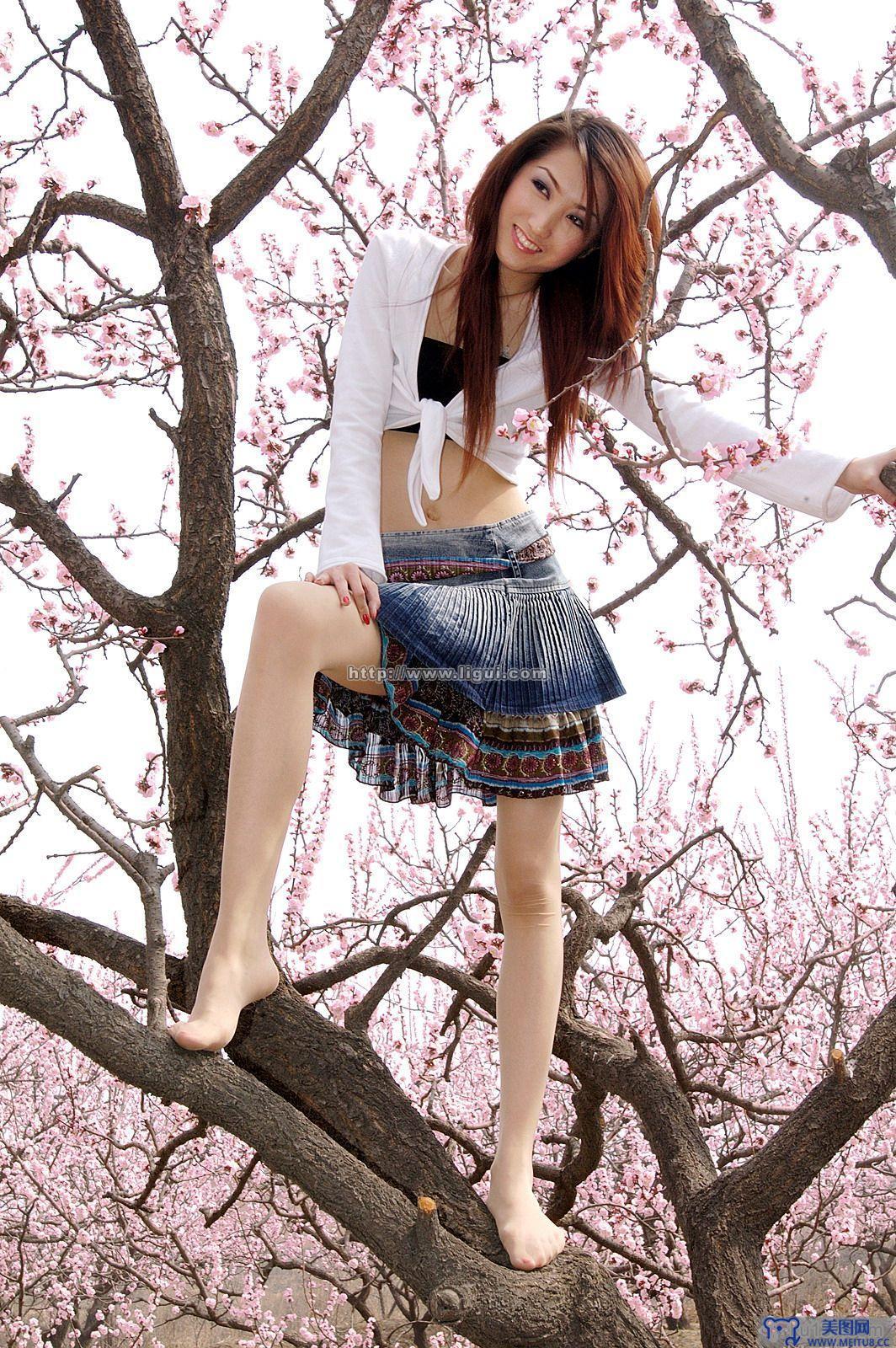[Ligui丽柜美腿]2006.04.16 小惠&安心