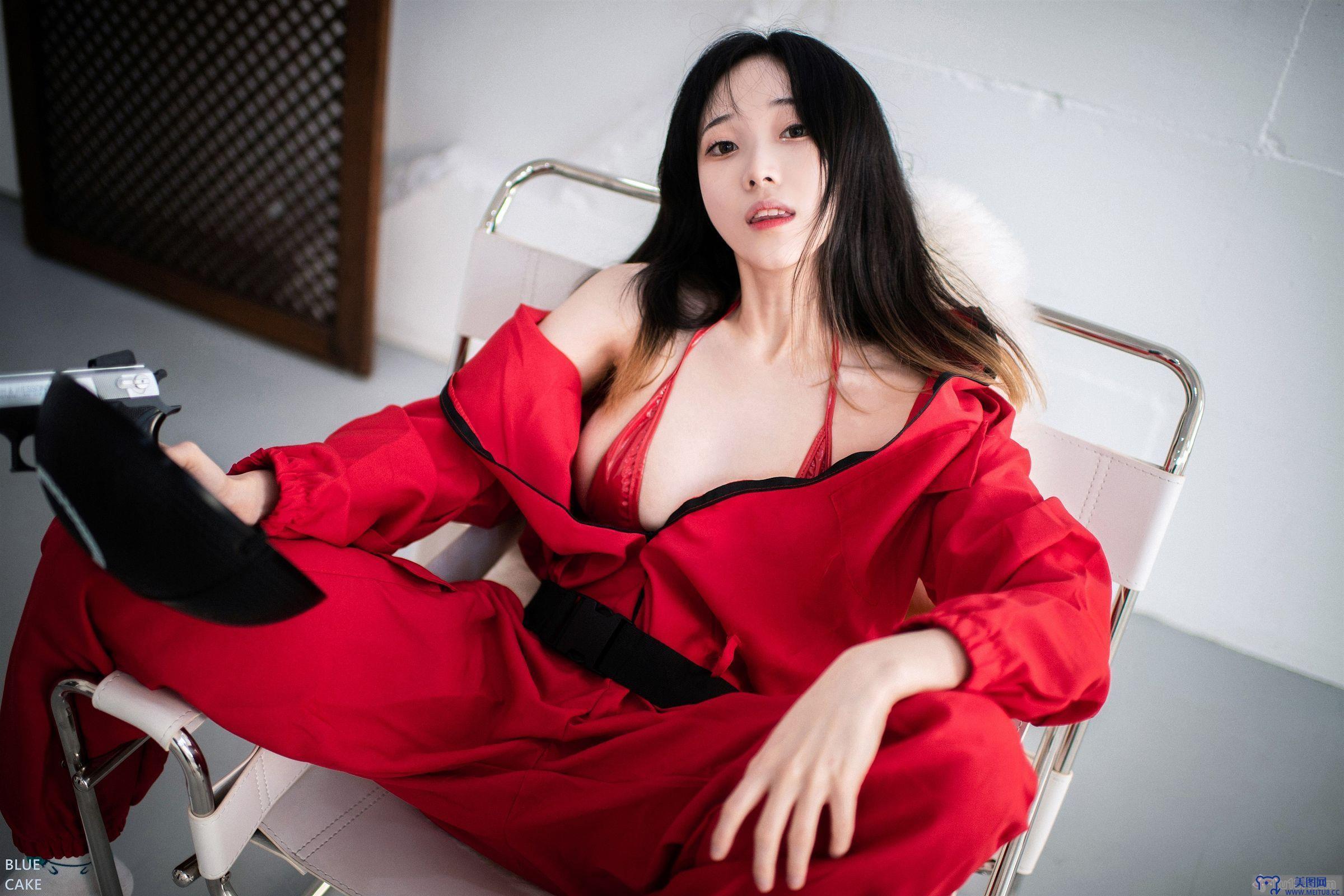 [BamBi] NO.079 [BLUECAKE] Play Game