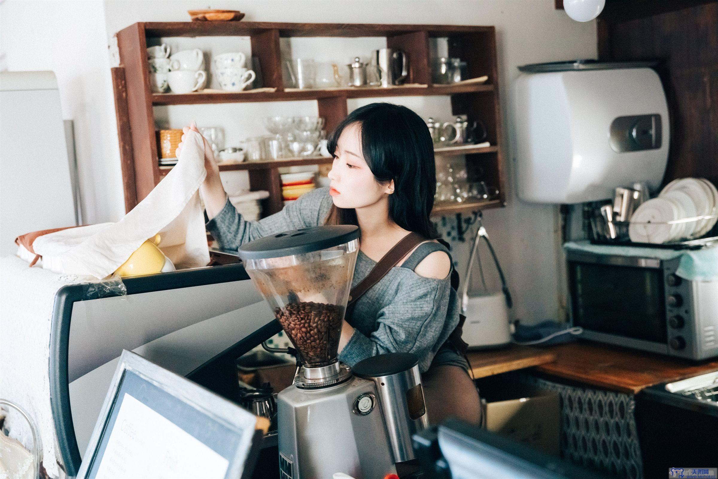 [BamBi] NO.088 [Loozy] Cafe Alba