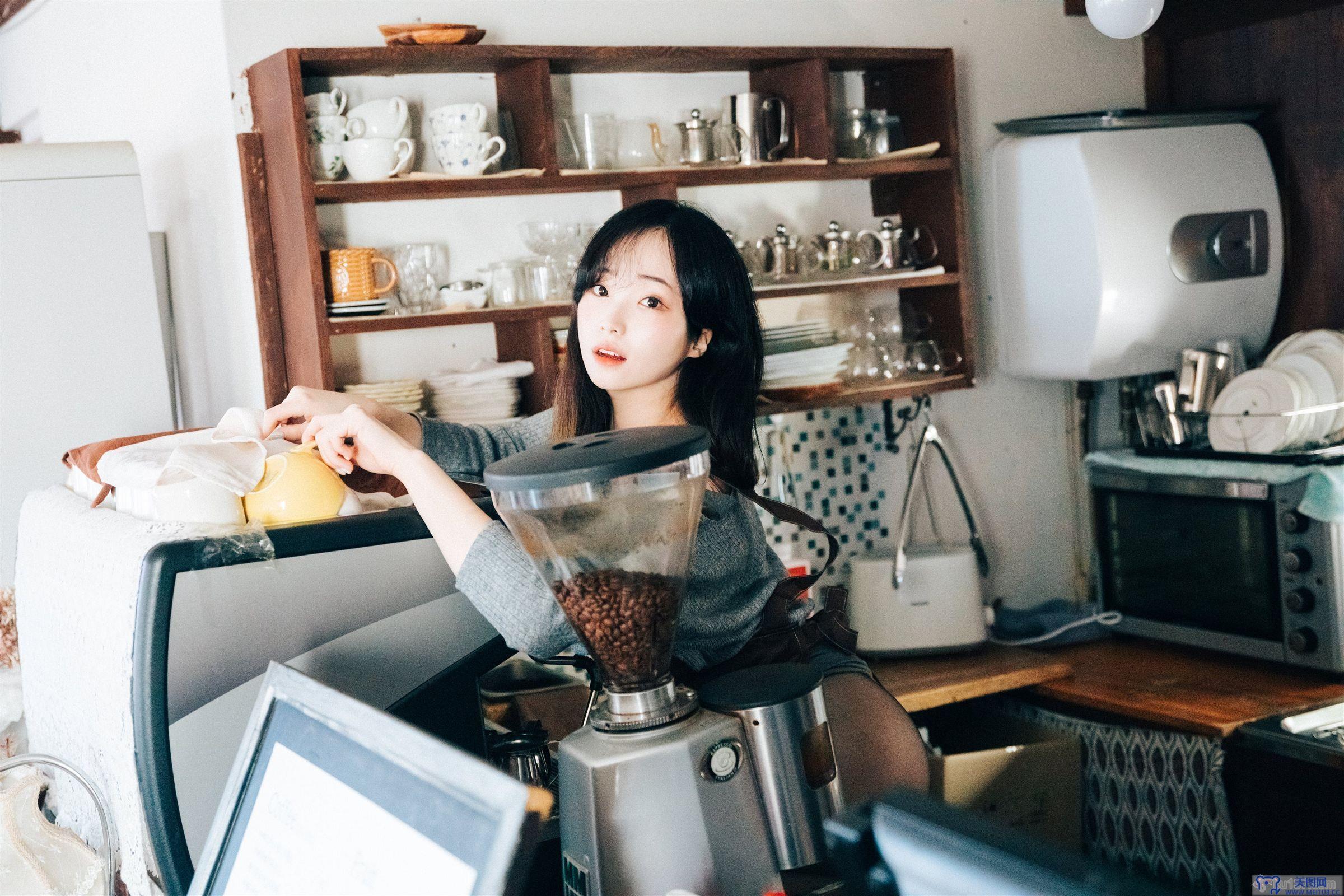 [BamBi] NO.088 [Loozy] Cafe Alba