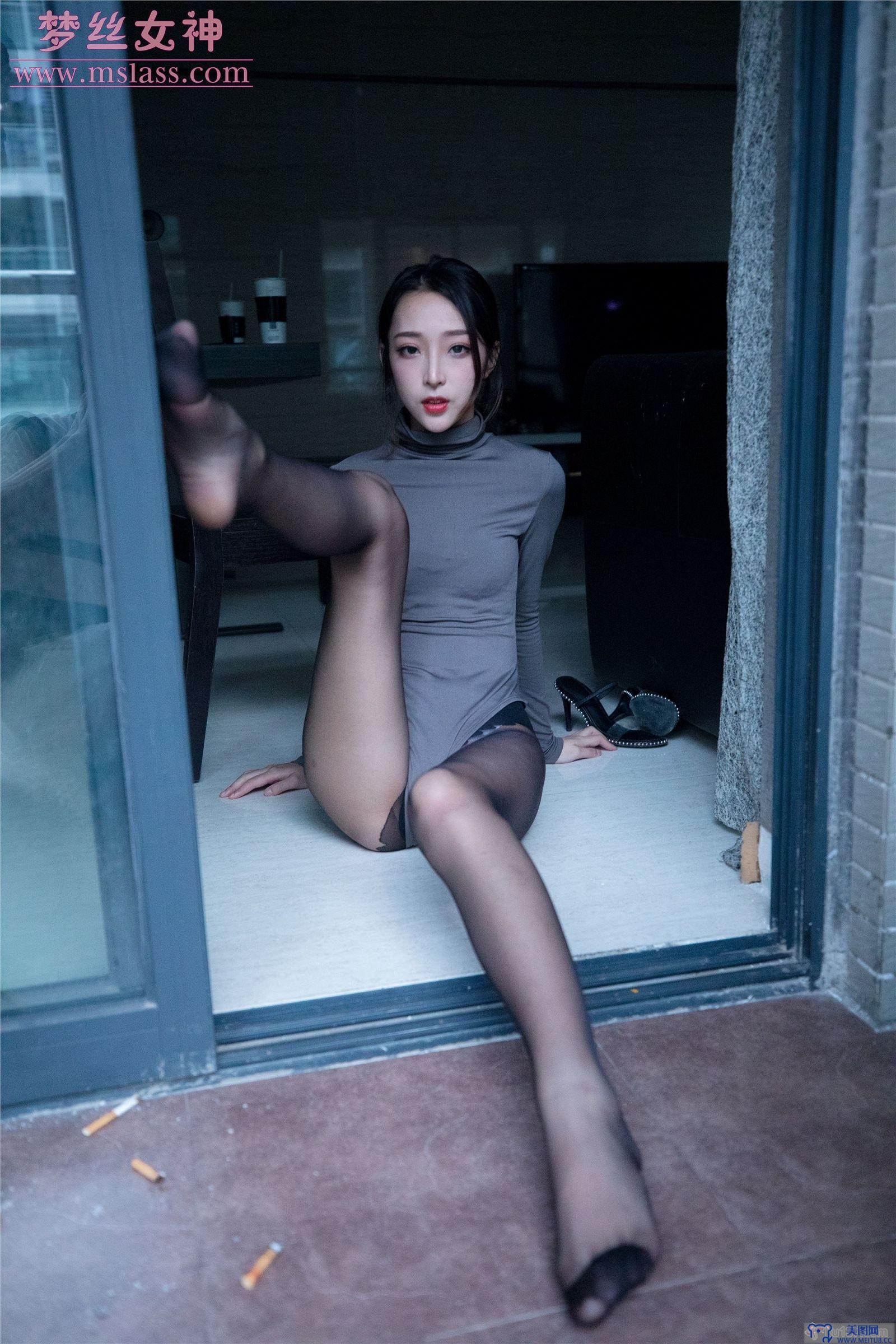MSLASS梦丝女神 - 乔儿 美女主播（黑色）