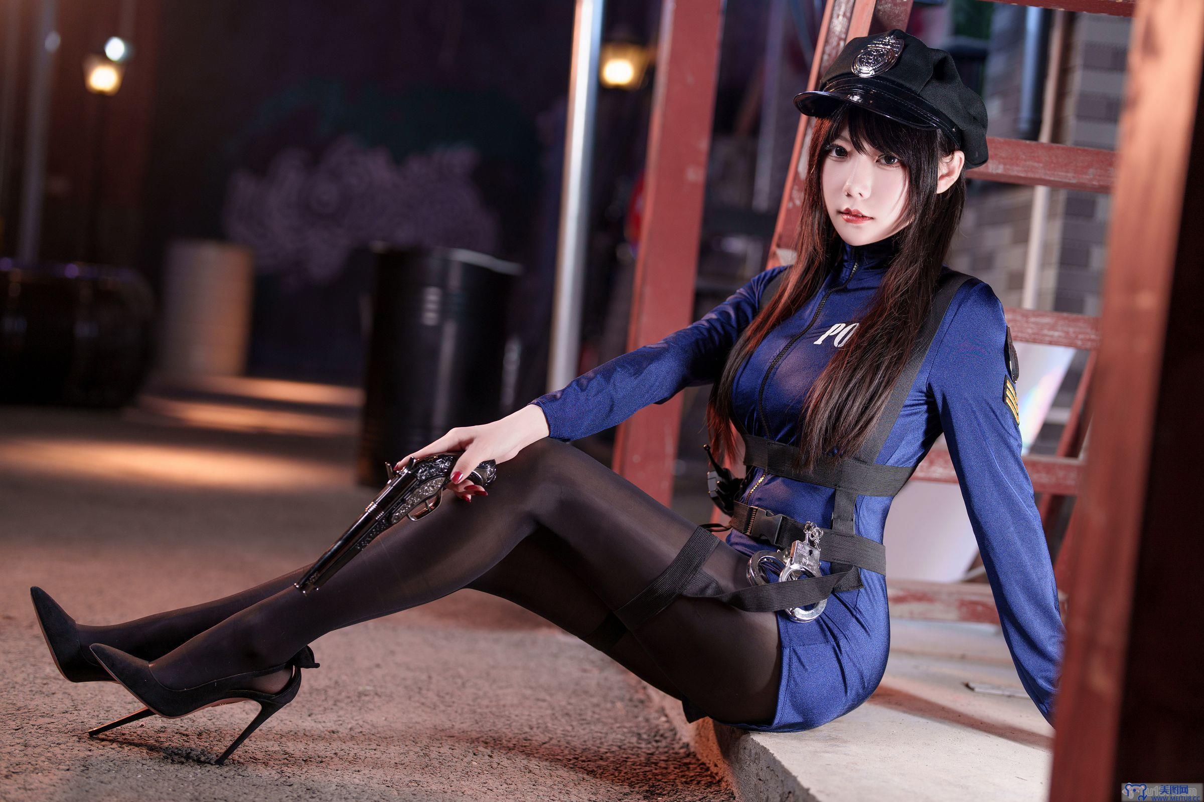 [香草喵露露] NO.062 十一月舰长女警图