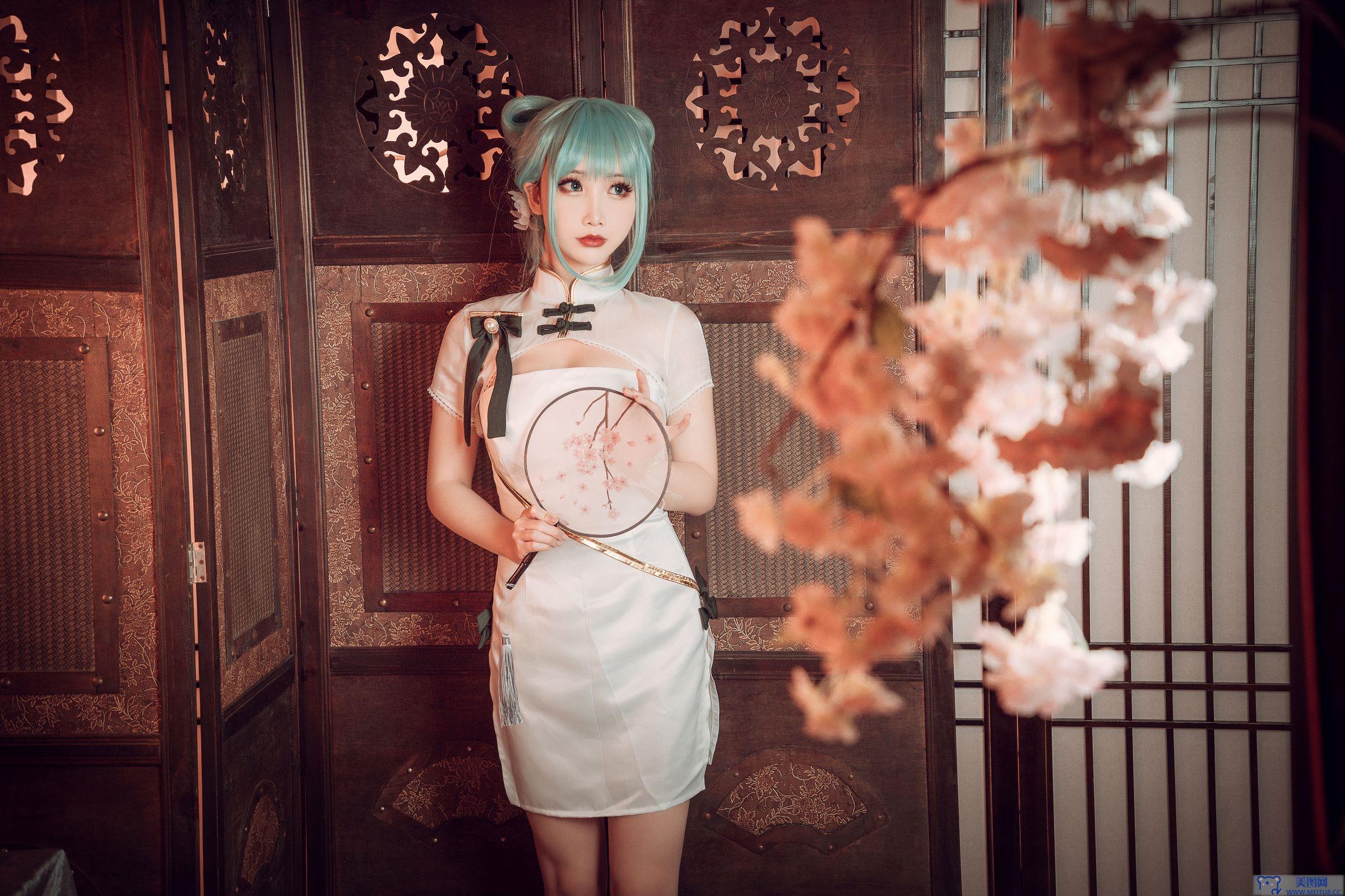 [Coser面饼仙儿] NO.096 初音旗袍