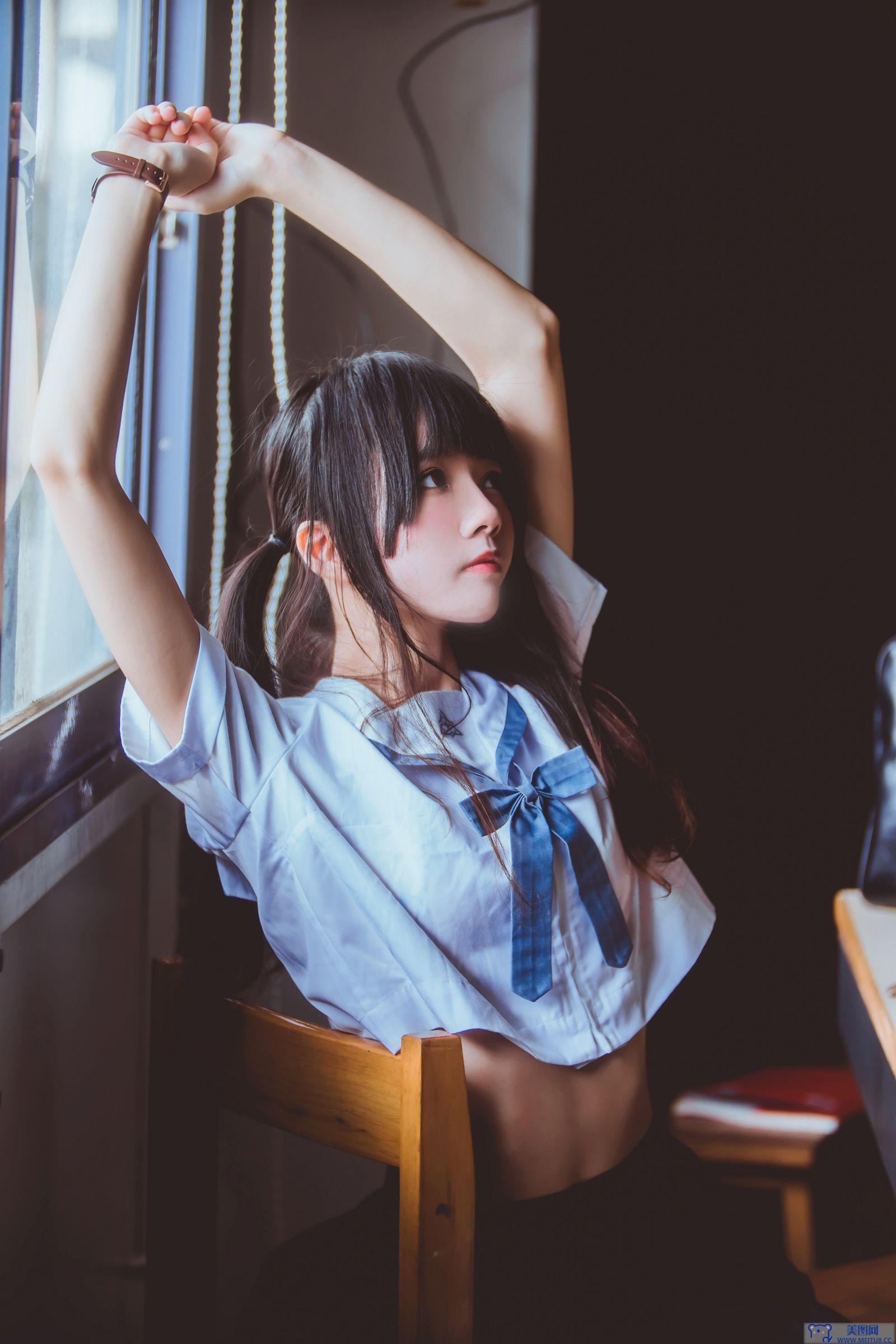 [桜桃喵] NO.003 蓝白水手服