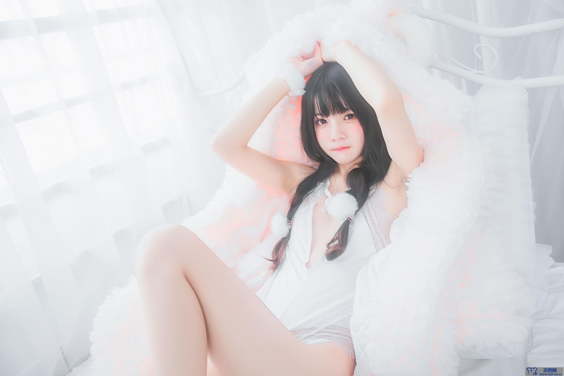 [桜桃喵] NO.016 冬眠 纯白私房