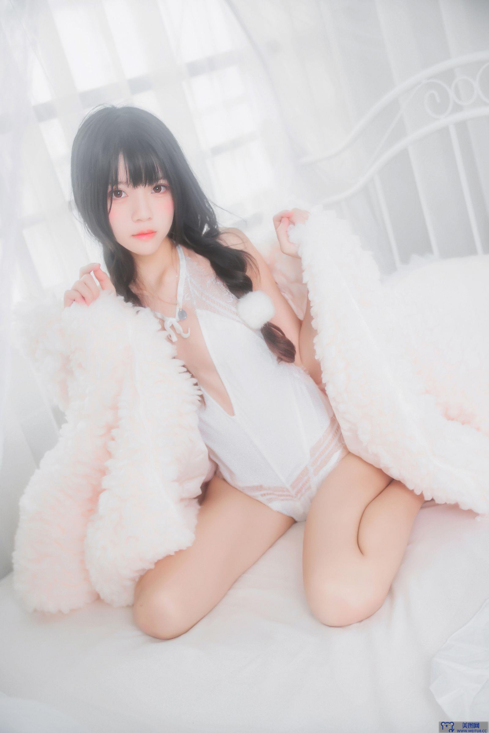 [桜桃喵] NO.016 冬眠 纯白私房