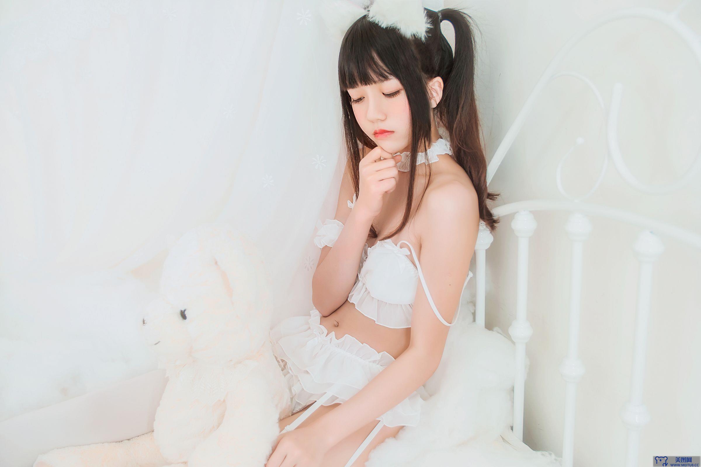 [桜桃喵] NO.027 白猫